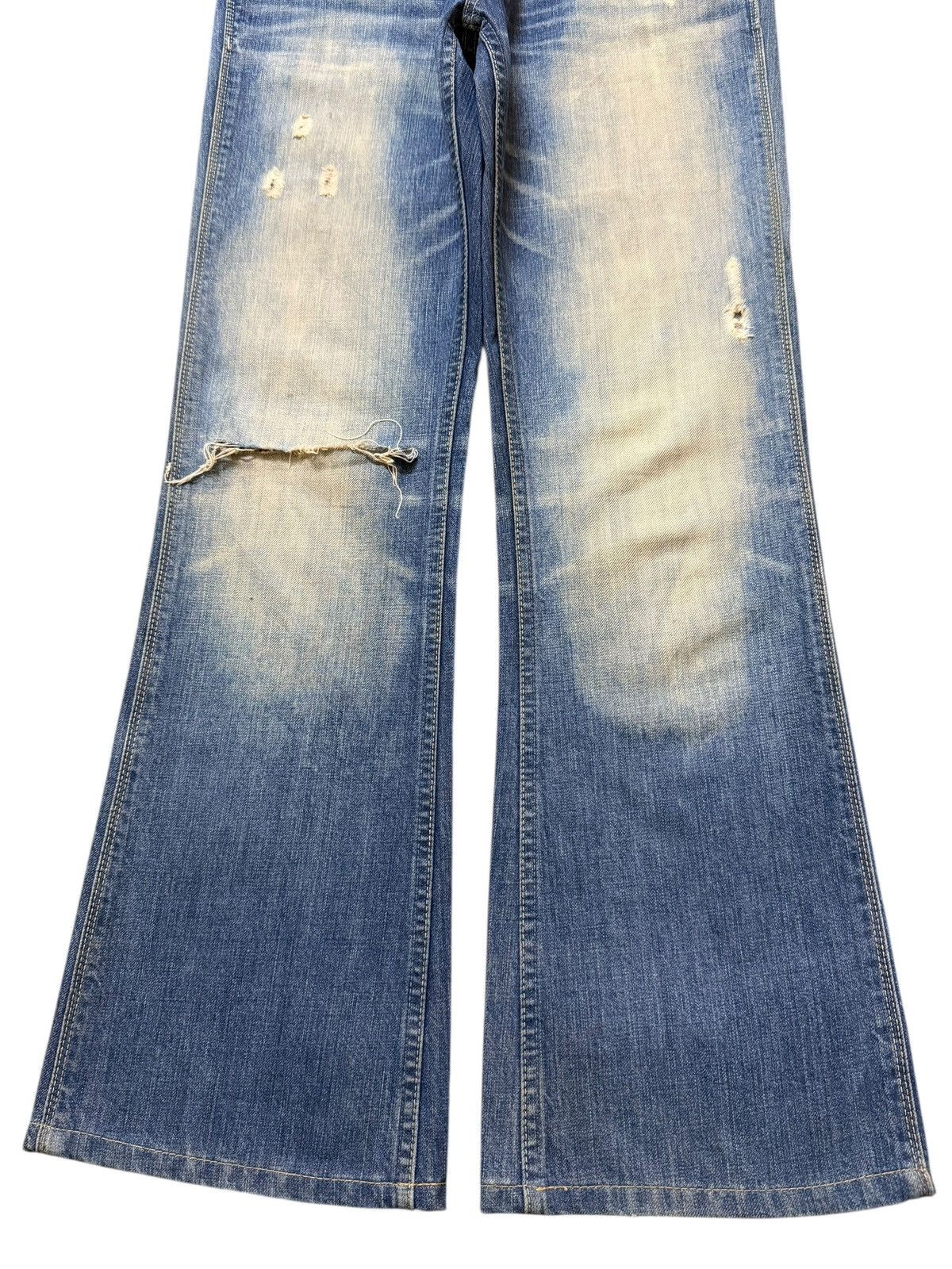 Edwin Vintage Y2K Edwin Mud Wash Faded Distressed Wide Leg Flare Size US 32 / EU 48 - 6 Thumbnail