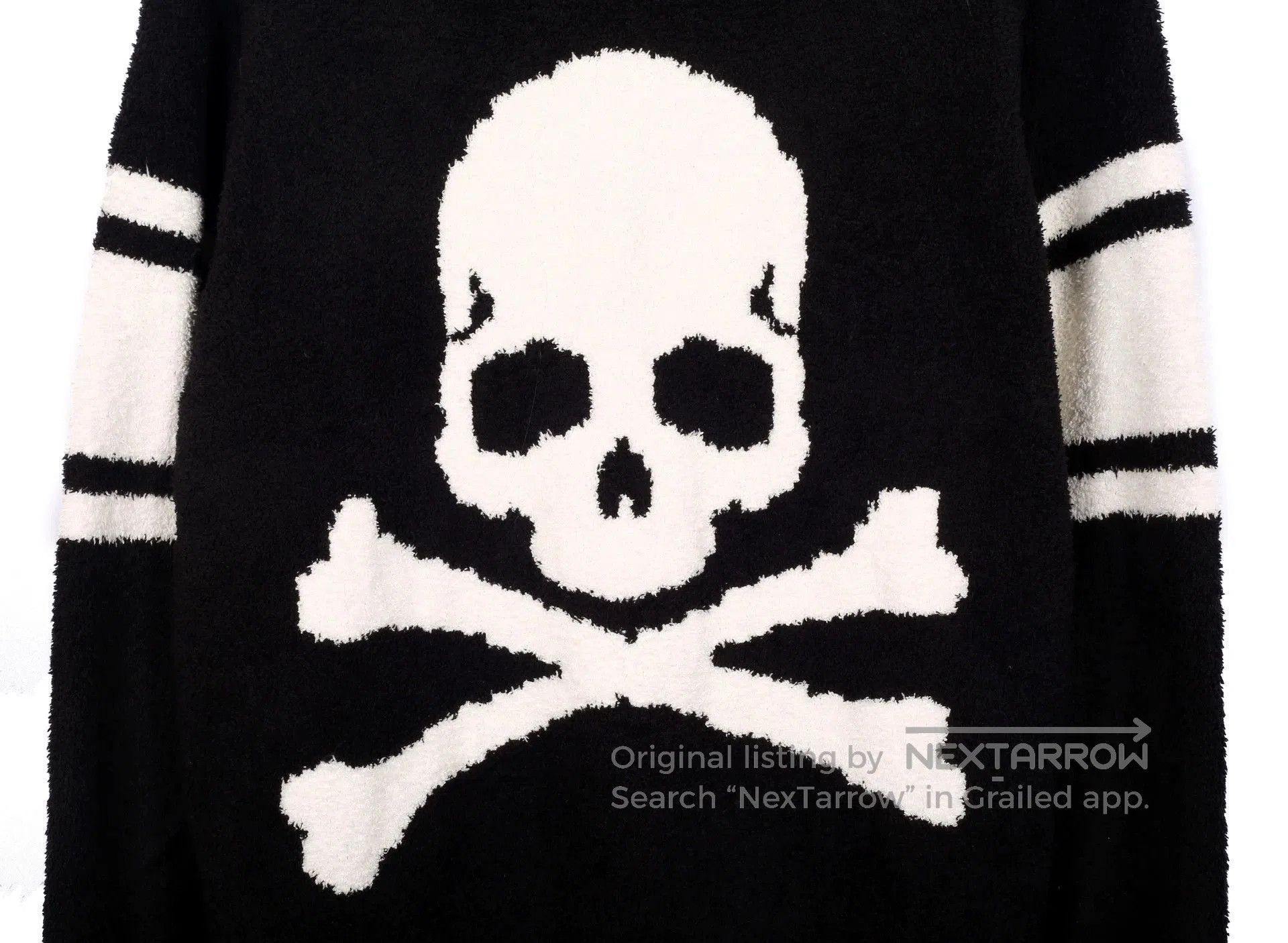 Mastermind Japan Black Skull Print Hoodie with Striped Sleeves Size L. Size US L / EU 52-54 / 3 - 4 Thumbnail
