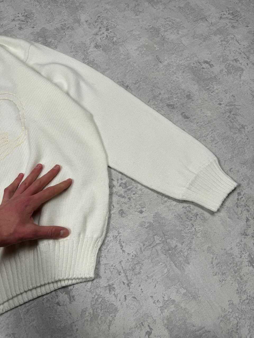 Lacoste Vintage Lacoste Y2K White Sweater Big Logo Size XL Size US XL / EU 56 / 4 - 5 Thumbnail