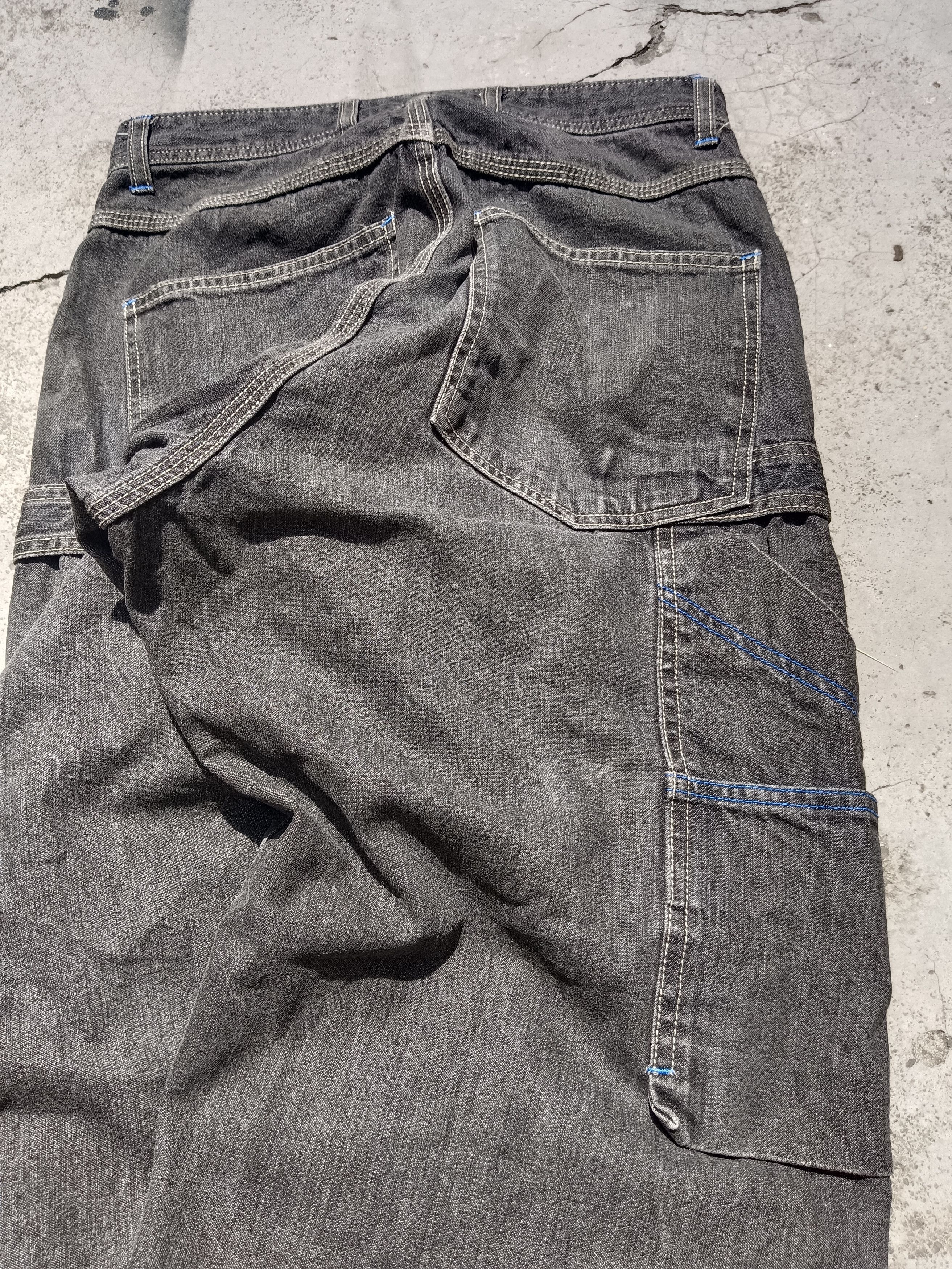 Japanese Brand 🔥TRANSER carpenter beggy multipoket 🔥 accep offer Size US 29 - 10 Thumbnail
