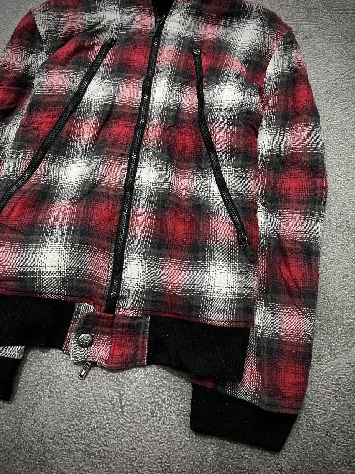 In The Attic 2000s Rare In The Attic Zip Fur Hood Jacket Size US M / EU 48-50 / 2 - 4 Thumbnail