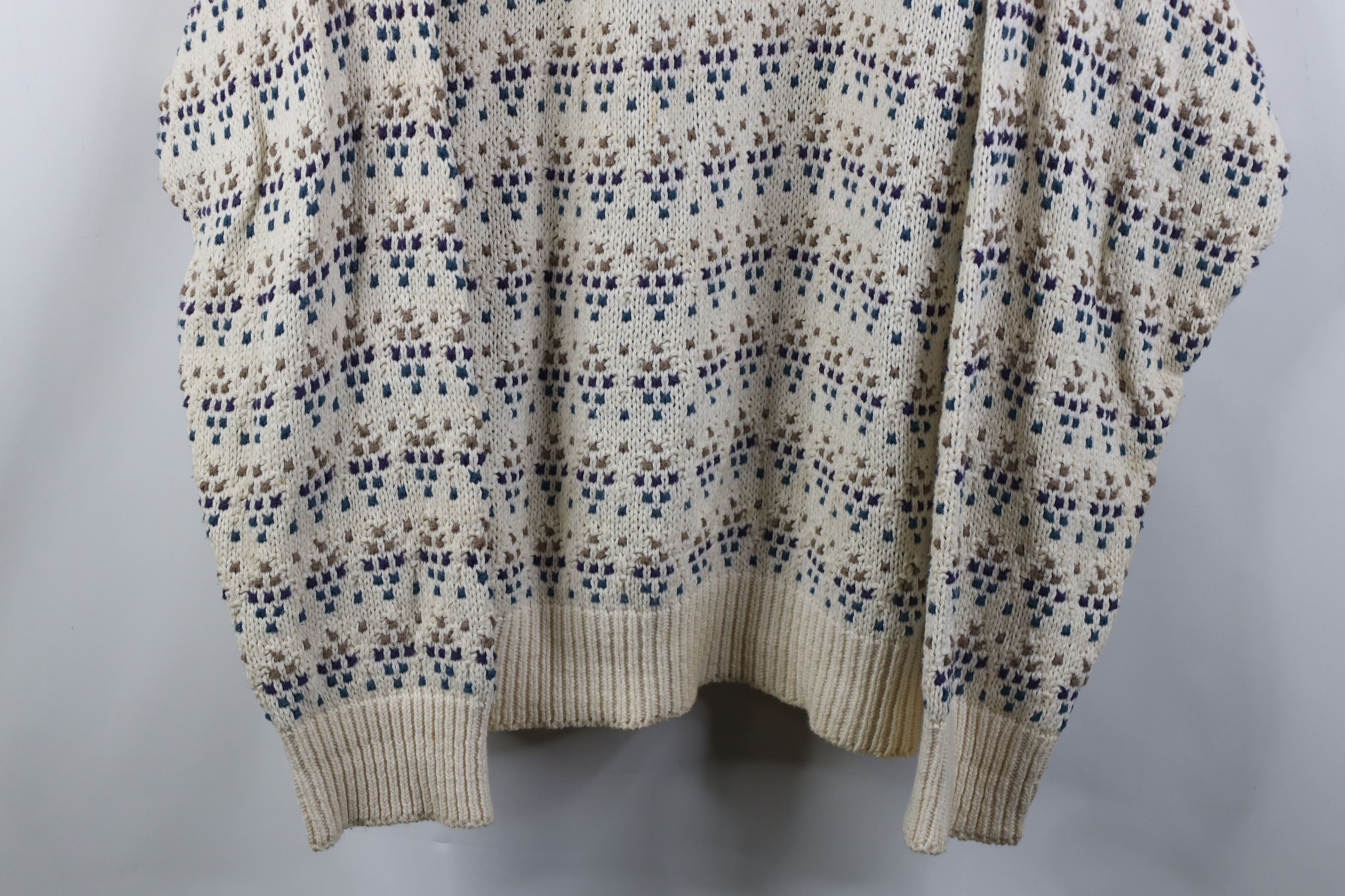 Eddie Bauer Vintage 90s Eddie Bauer Cotton Geometric Knit Sweater USA Size US L / EU 52-54 / 3 - 3 Thumbnail