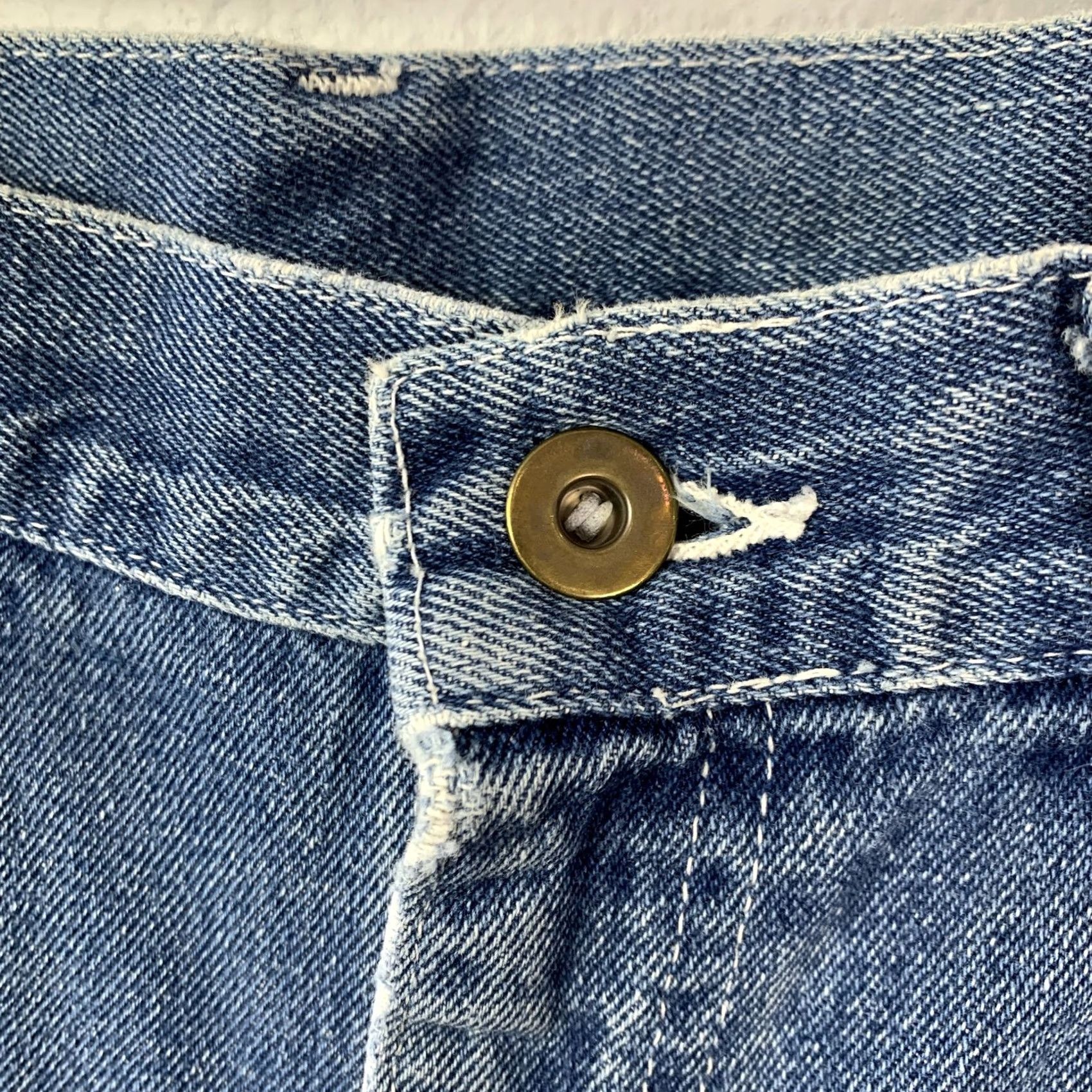 Lee VINTAGE Lee Mens Blue Jeans High Rise Straight Leg USA Talon Zipper 26" Waist 70s Jeans Blue Mens Size US 26 / EU 42 - 6 Thumbnail