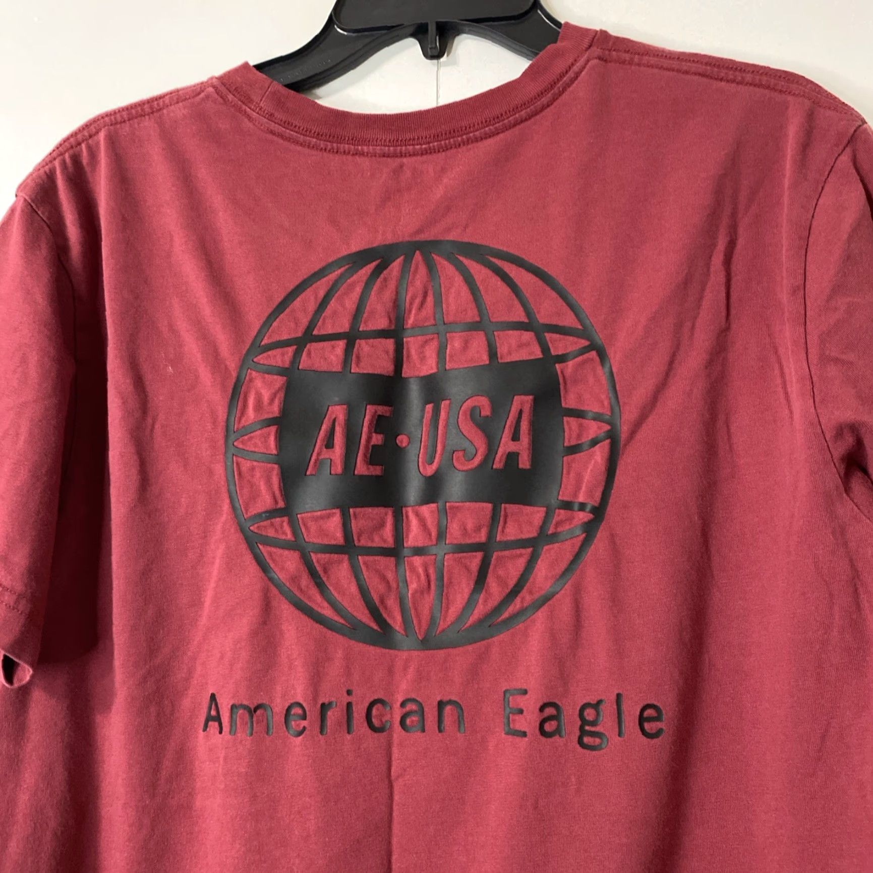 American Eagle Outfitters VINTAGE American Eagle Mens T Shirt Globe Red Size M Short Sleeve Crew Neck Regular Fit Size US M / EU 48-50 / 2 - 2 Thumbnail