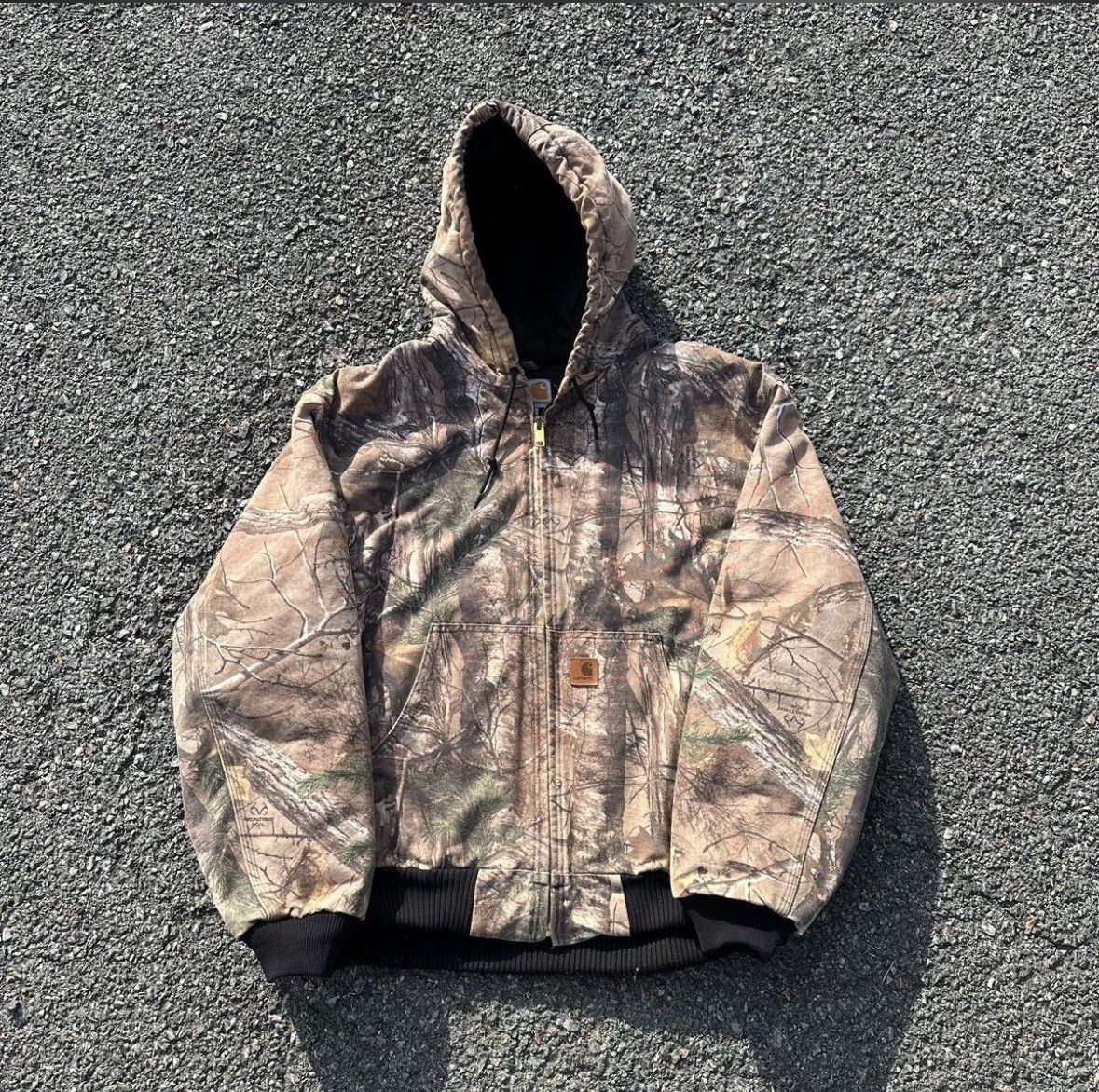 image of Carhartt x Realtree Vintage Carthartt Camo Realtree Jacket, Men's (Size XL)