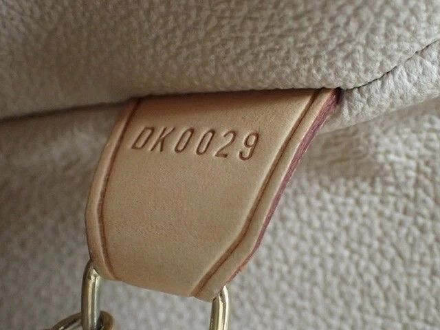 Louis Vuitton Louis Vuitton Bucket GM Shoulder Bag Monogram M42236 Size ONE SIZE - 9 Thumbnail