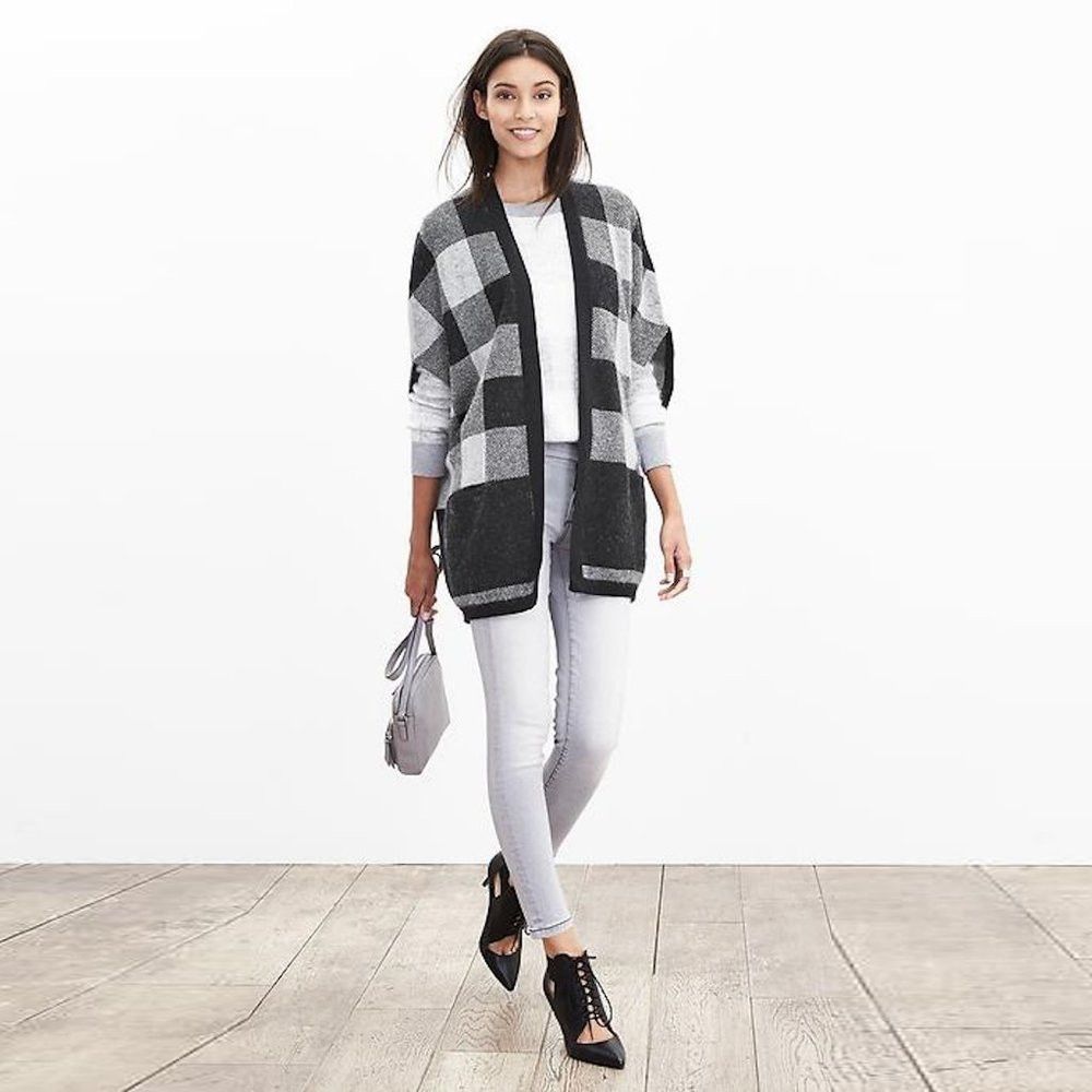 Banana Republic New Banana Republic Plaid Buffalo Sweater Cape Size XS/S Size S / US 4 / IT 40 - 1 Thumbnail