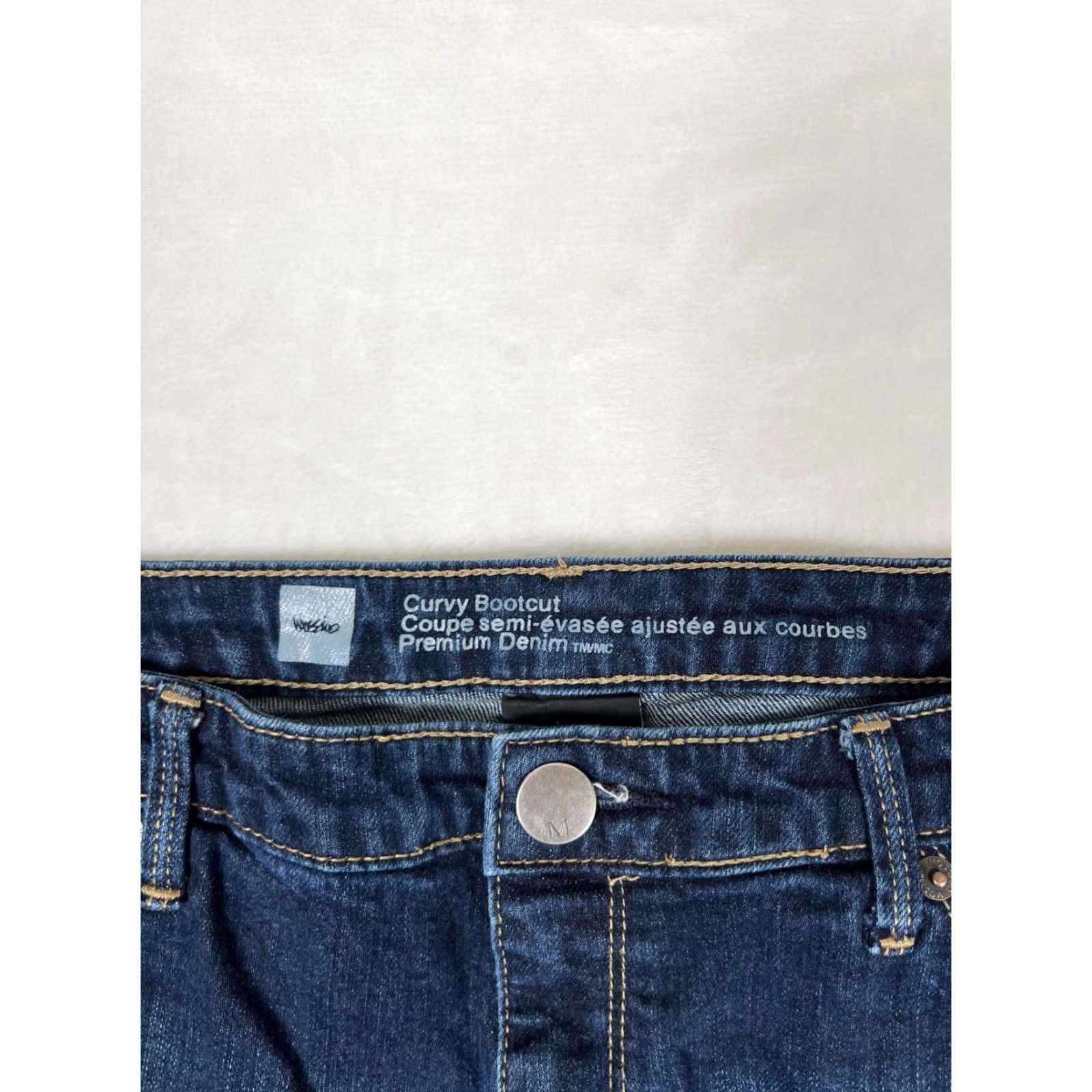 Mossimo VINTAGE Mossimo Curvy Bootcut Jeans Women's 12S/C Blue Dark Wash Stretch Denim Jeans Women 12S/C Bootscut Curvy bootcut denim Size 34" / US 12 / IT 48 - 4 Thumbnail