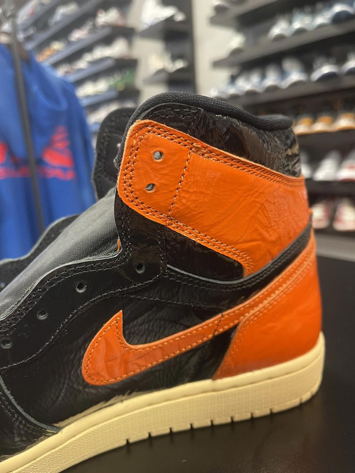 Jordan Brand Size 10.5 - Nike Air Jordan 1 Retro High Shattered Backboard Size US 10.5 / EU 43-44 - 4 Thumbnail