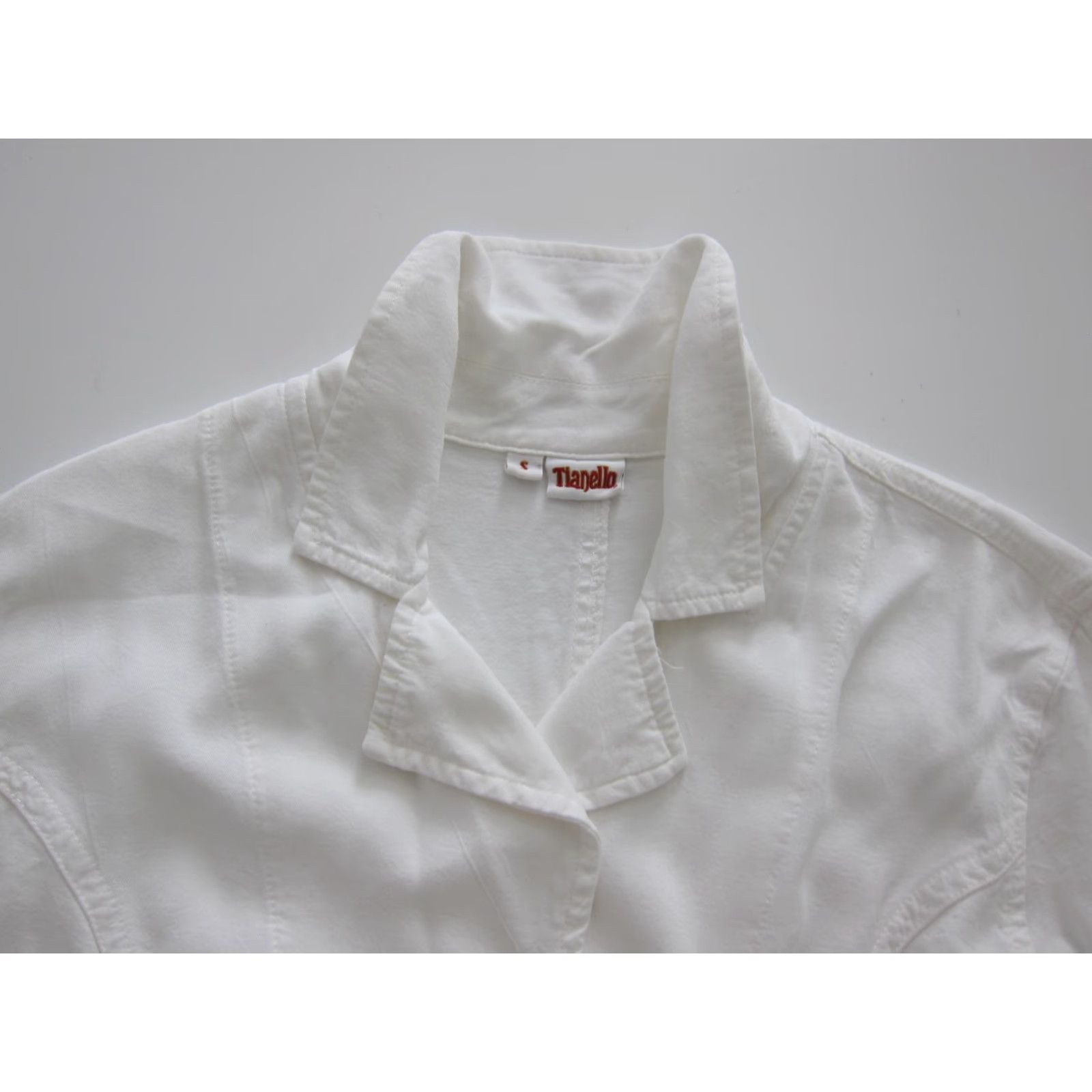Vintage Tianello White Blazer Jacket Women's Size Small 100% Rayon Blazer Girls Mens Womens Size S / US 4 / IT 40 - 4 Thumbnail