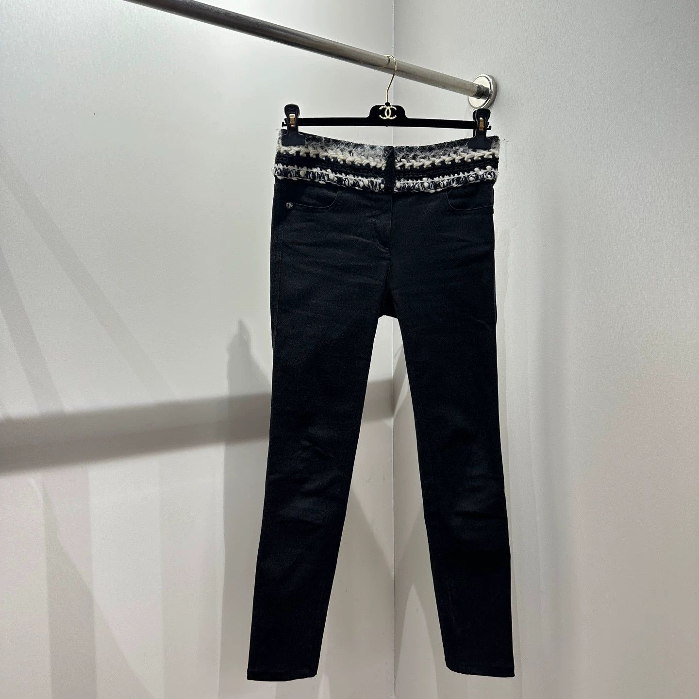 Chanel Chanel Apr233 Crochet Panel Women's Jeans 36 Size 26" / US 2 / IT 38 - 1 Thumbnail