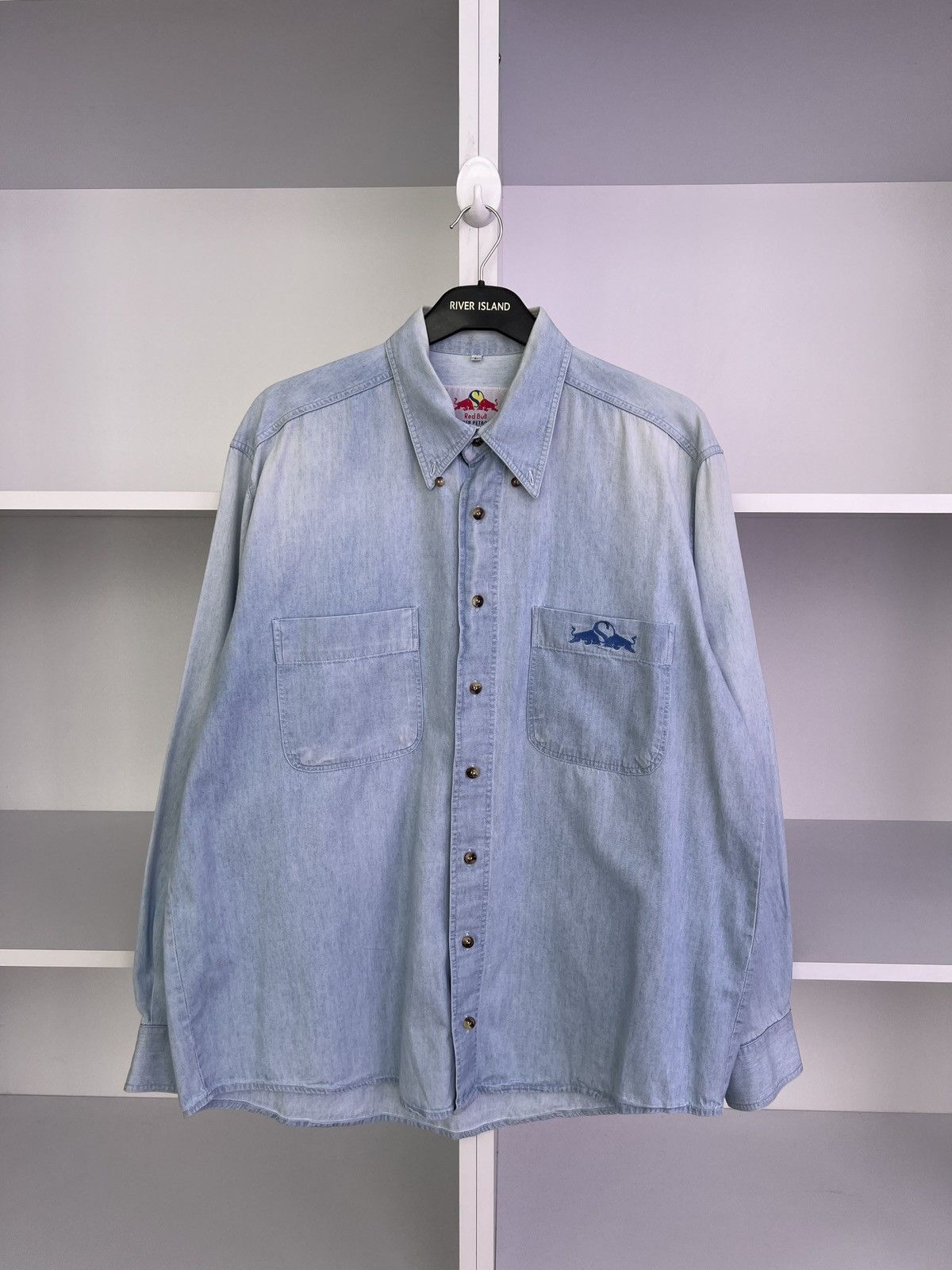Red Bull × Vintage Vintage Petronas Red Bull Racing Button Up shirt Size US L / EU 52-54 / 3 - 1 Thumbnail