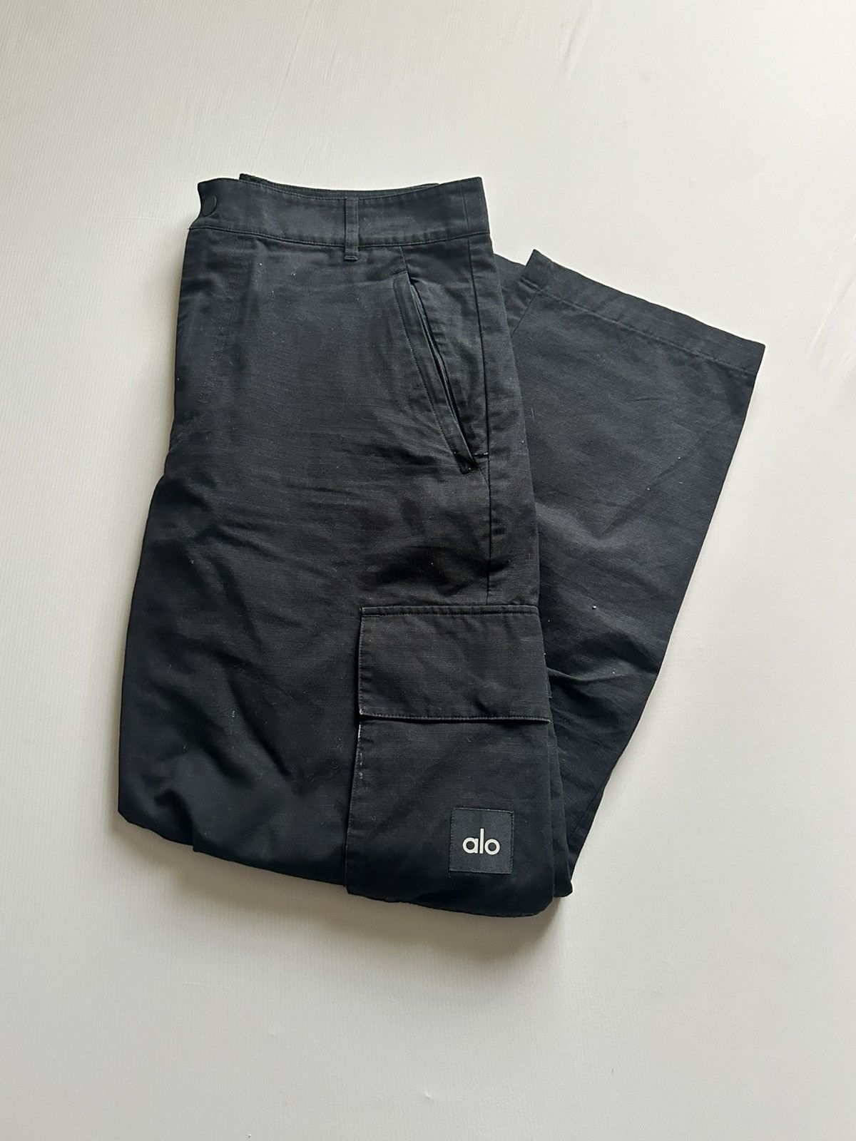 Other All Yoga Cargo Pants Size US 32 / EU 48 - 1 Thumbnail