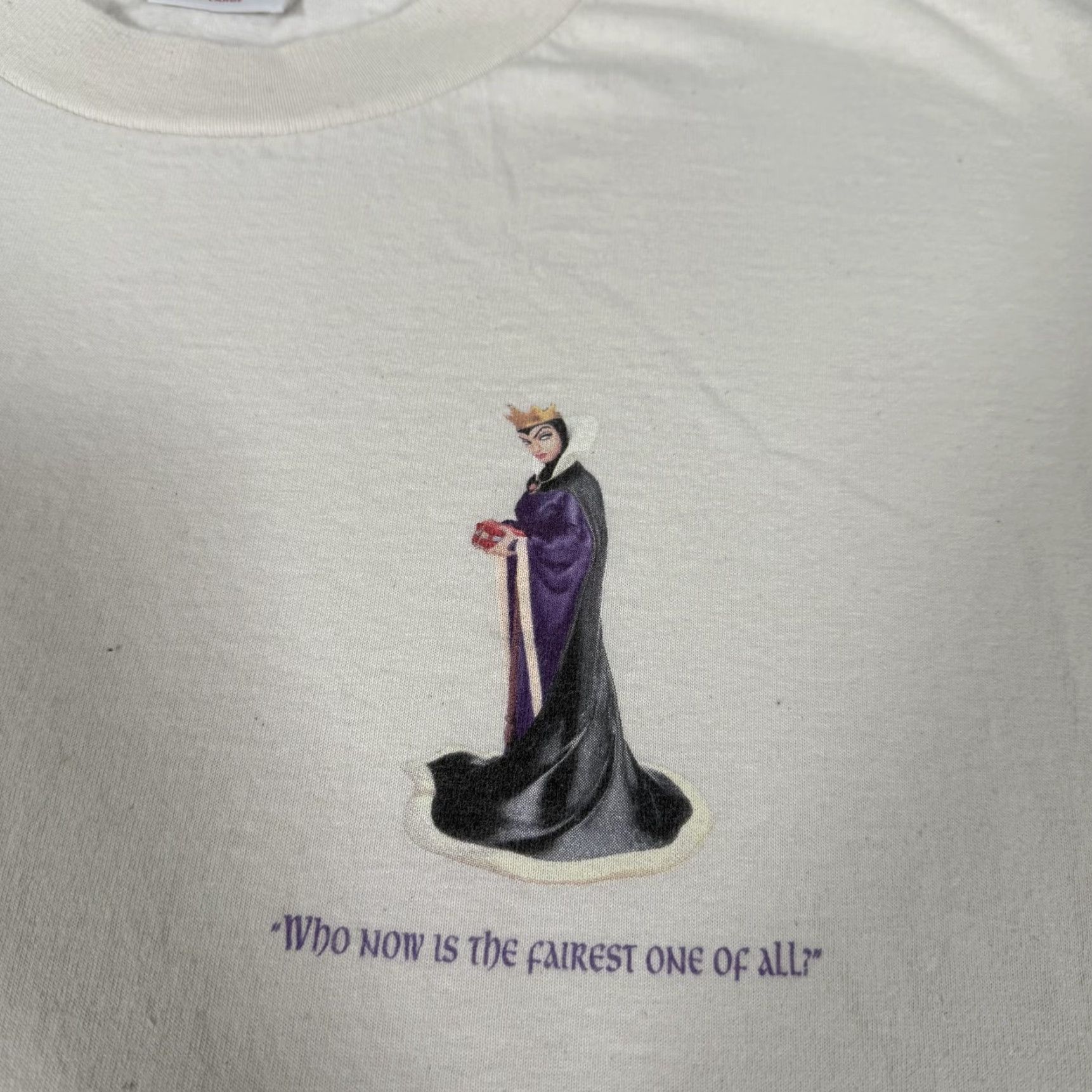 Disney VINTAGE Disney Shirt Mens XL Ivory Snow White Evil Queen Graphic Tee 90s Villains Size US XL / EU 56 / 4 - 4 Thumbnail