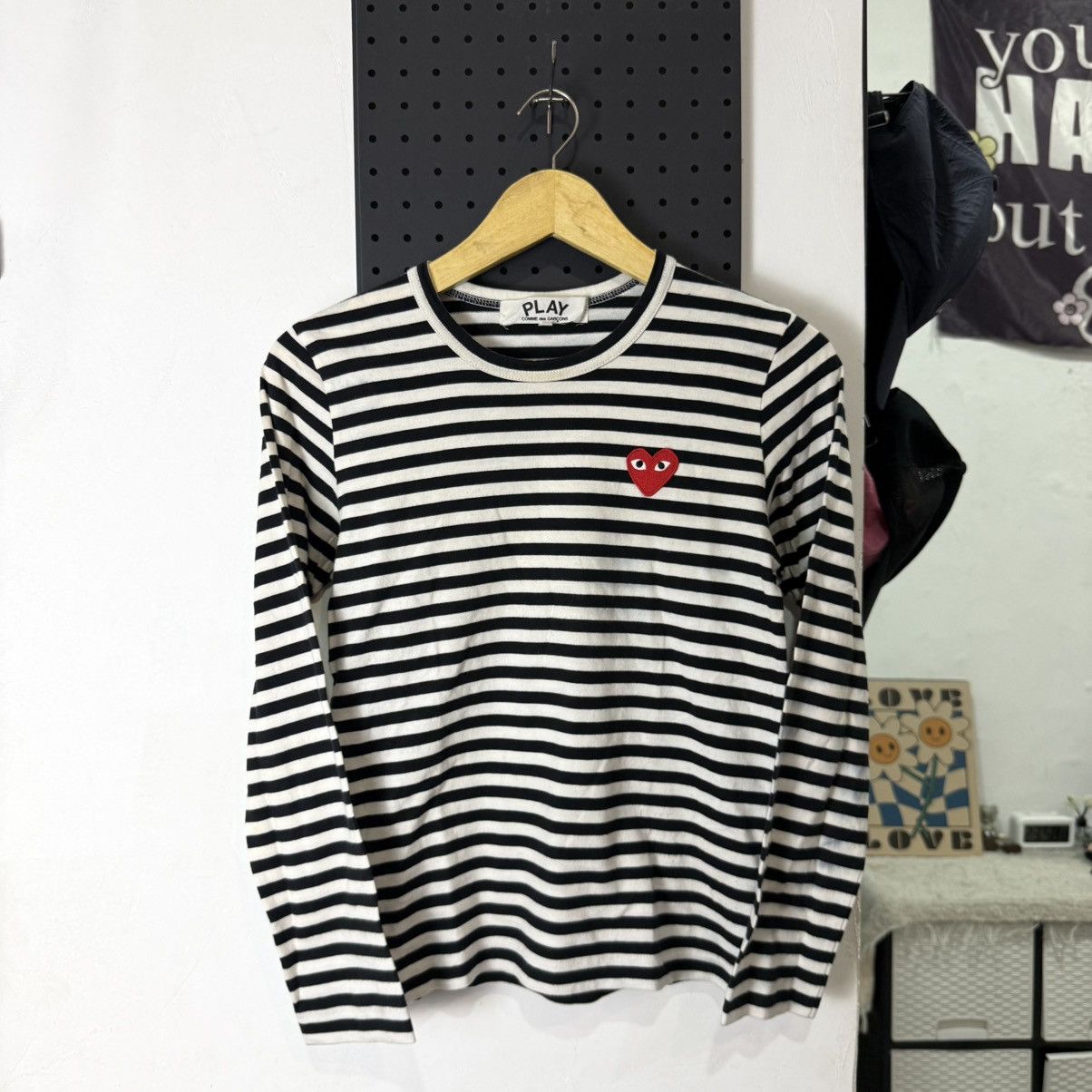 Comme des Garcons COMME des GARCONS play heart logo stripe AZ-T163 Size M / US 6-8 / IT 42-44 - 1 Thumbnail