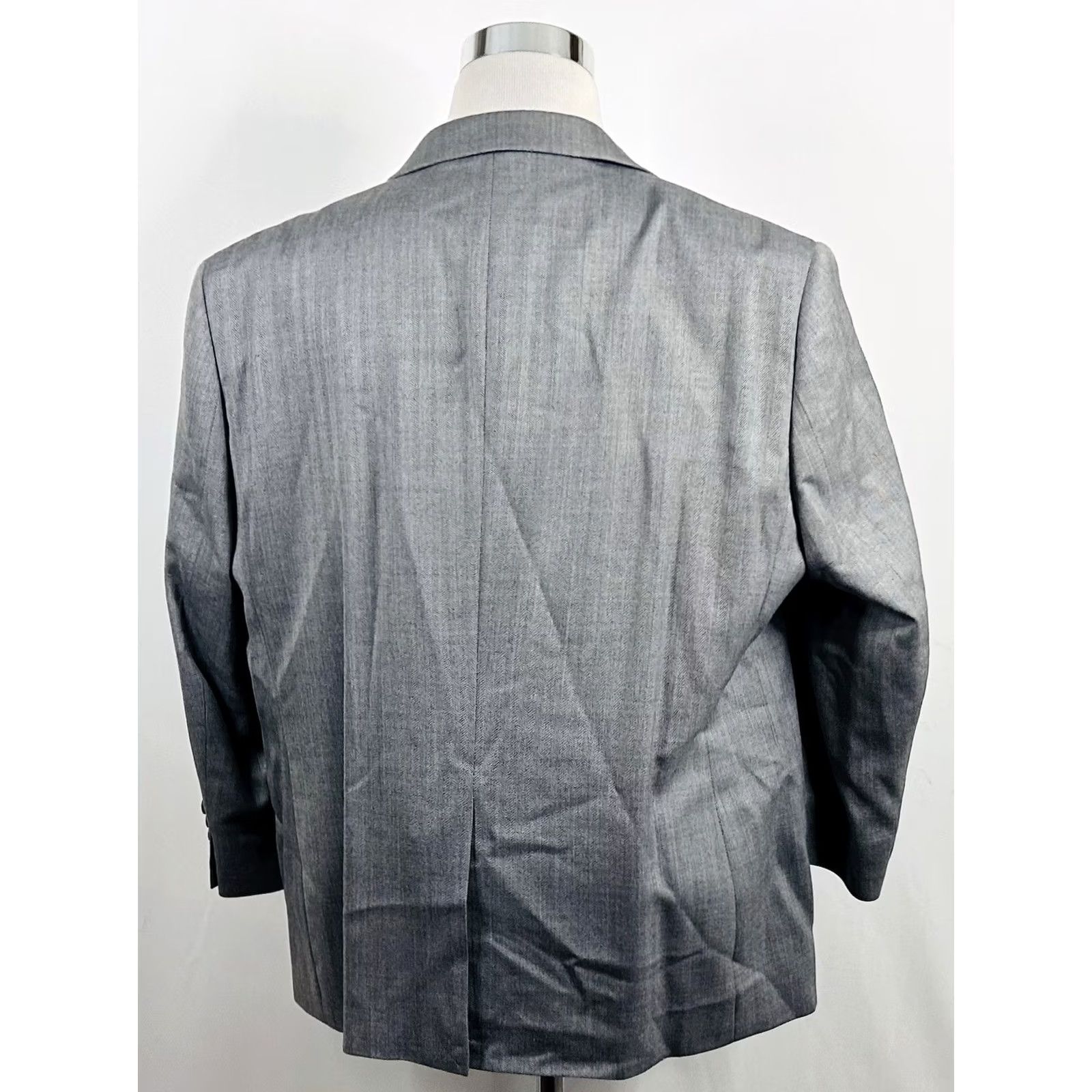 Joseph Joseph & Feiss 46S Executive Fit Sport Coat Gray Herringbone Two Button Vented Size US XS / EU 42 / 0 - 6 Thumbnail