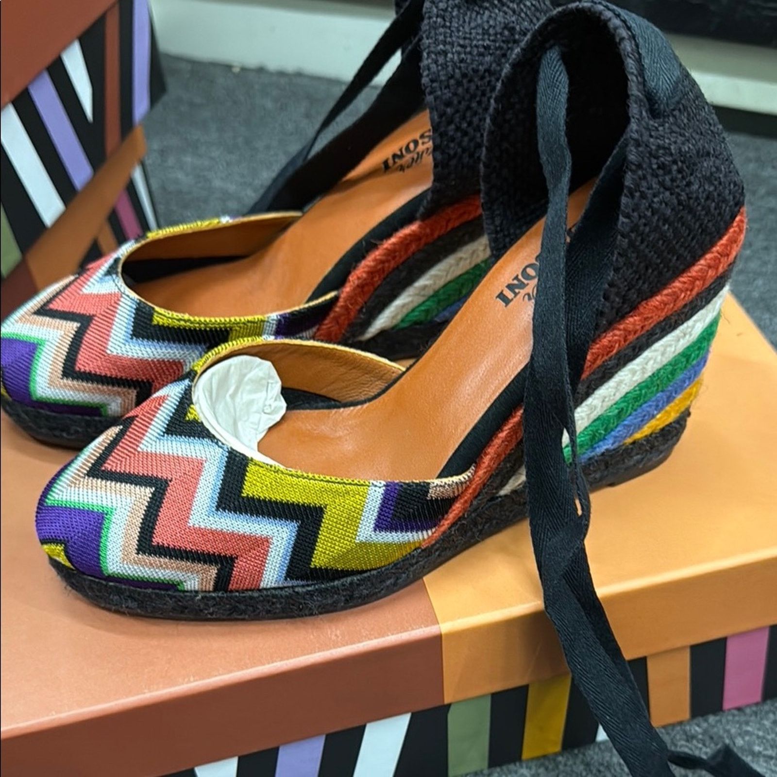 Missoni NWT Missoni Colorful Zigzag Espadrille Wedges Size 36 US 6 Size US 6 / IT 36 - 3 Thumbnail