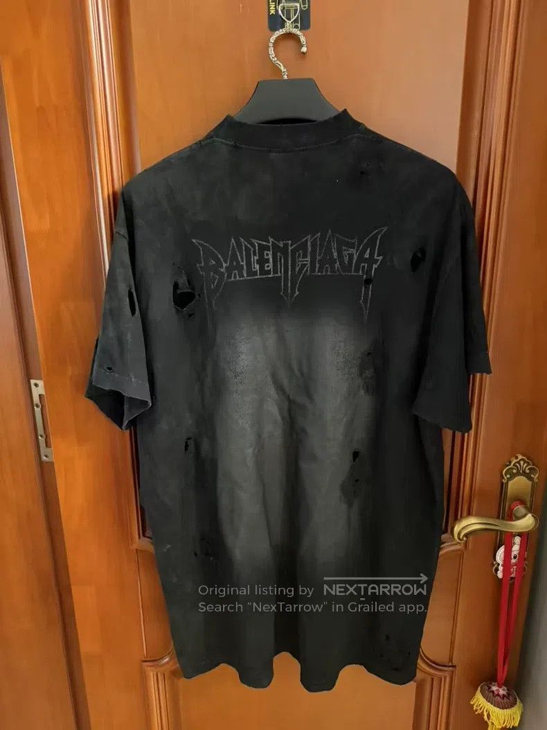 Balenciaga Balenciaga Eiffel Tower Aged Short Sleeve Size US S / EU 44-46 / 1 - 2 Thumbnail