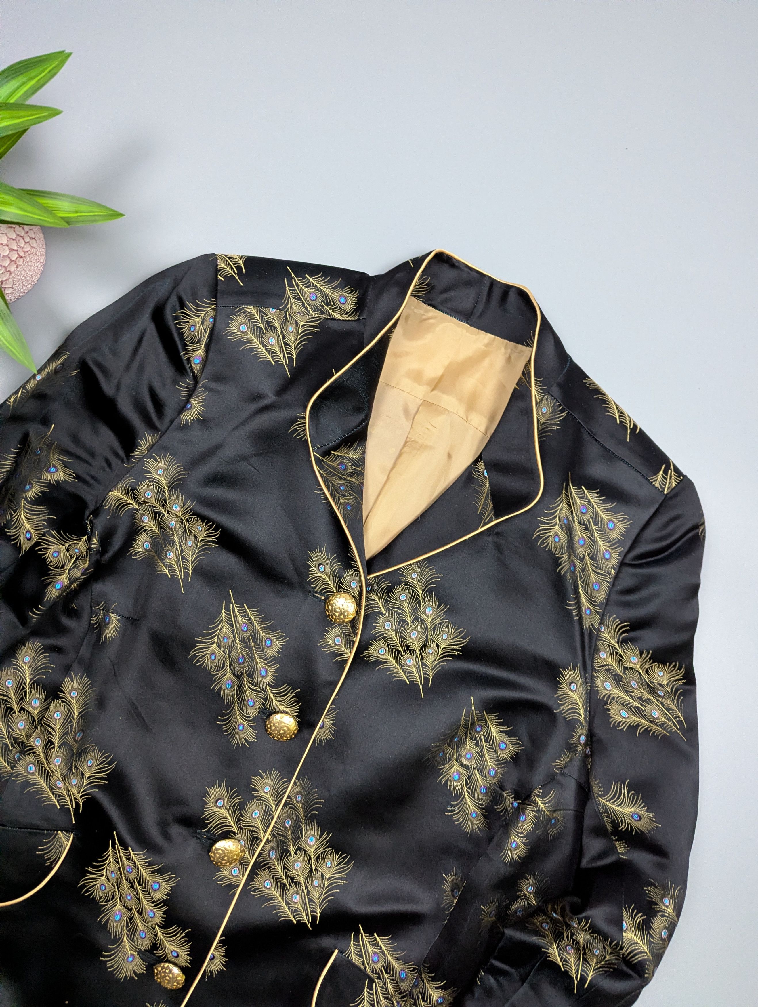 Vintage Vintage Satin Peacock Blazer Black Gold Handmade Size L Size L / US 10 / IT 46 - 7 Thumbnail
