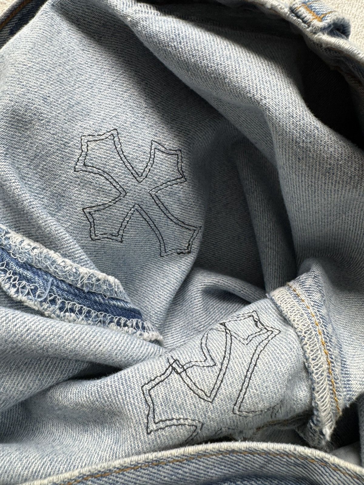 Chrome Hearts × Gallery Dept. OG chrome hearts 5001 jean 31 Size US 31 - 17 Thumbnail