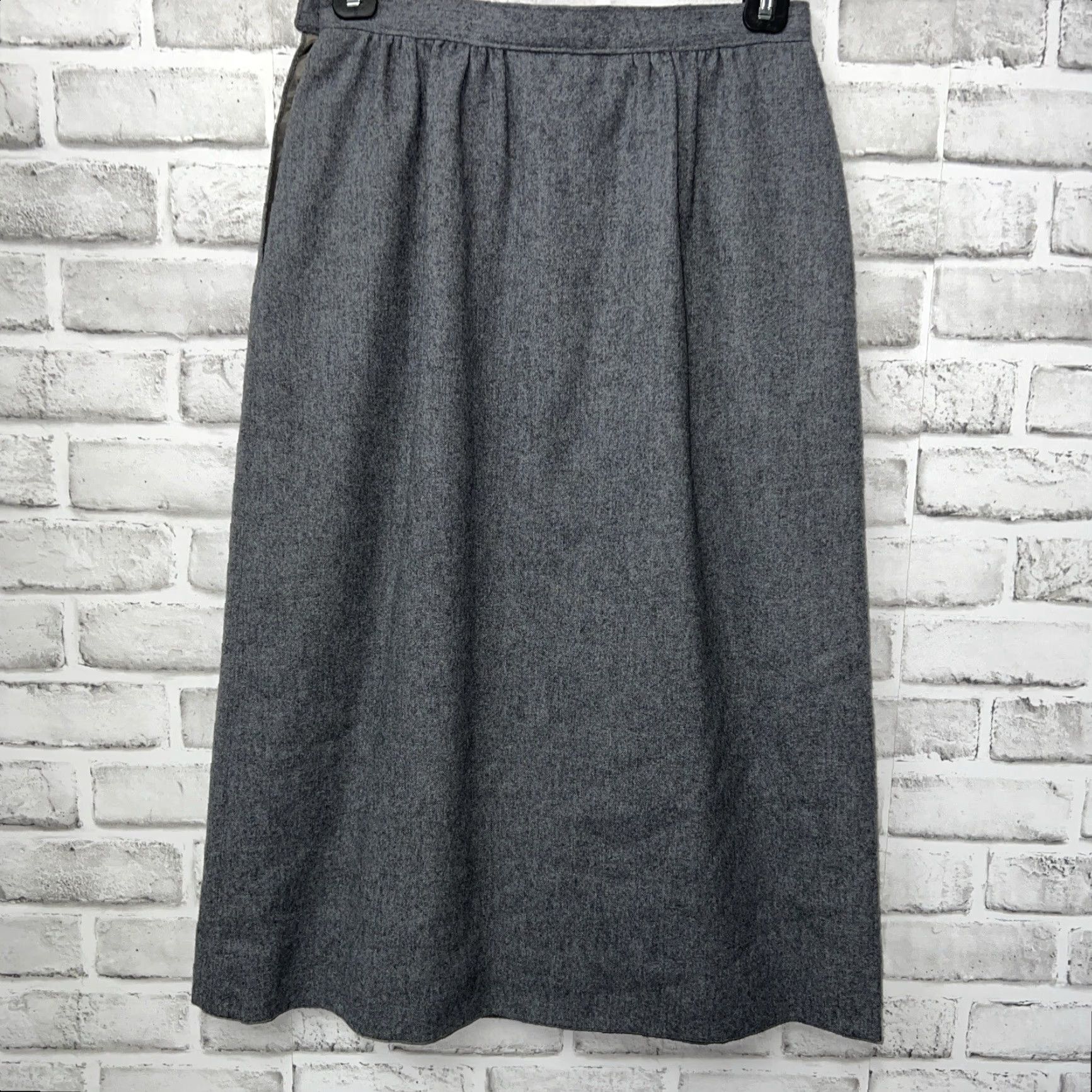 Pendleton Pendleton Woolen Mills Skirt Women Size 8 Midi 100% Virgin Wool Gray Size 30" / US 8 / IT 44 - 2 Thumbnail