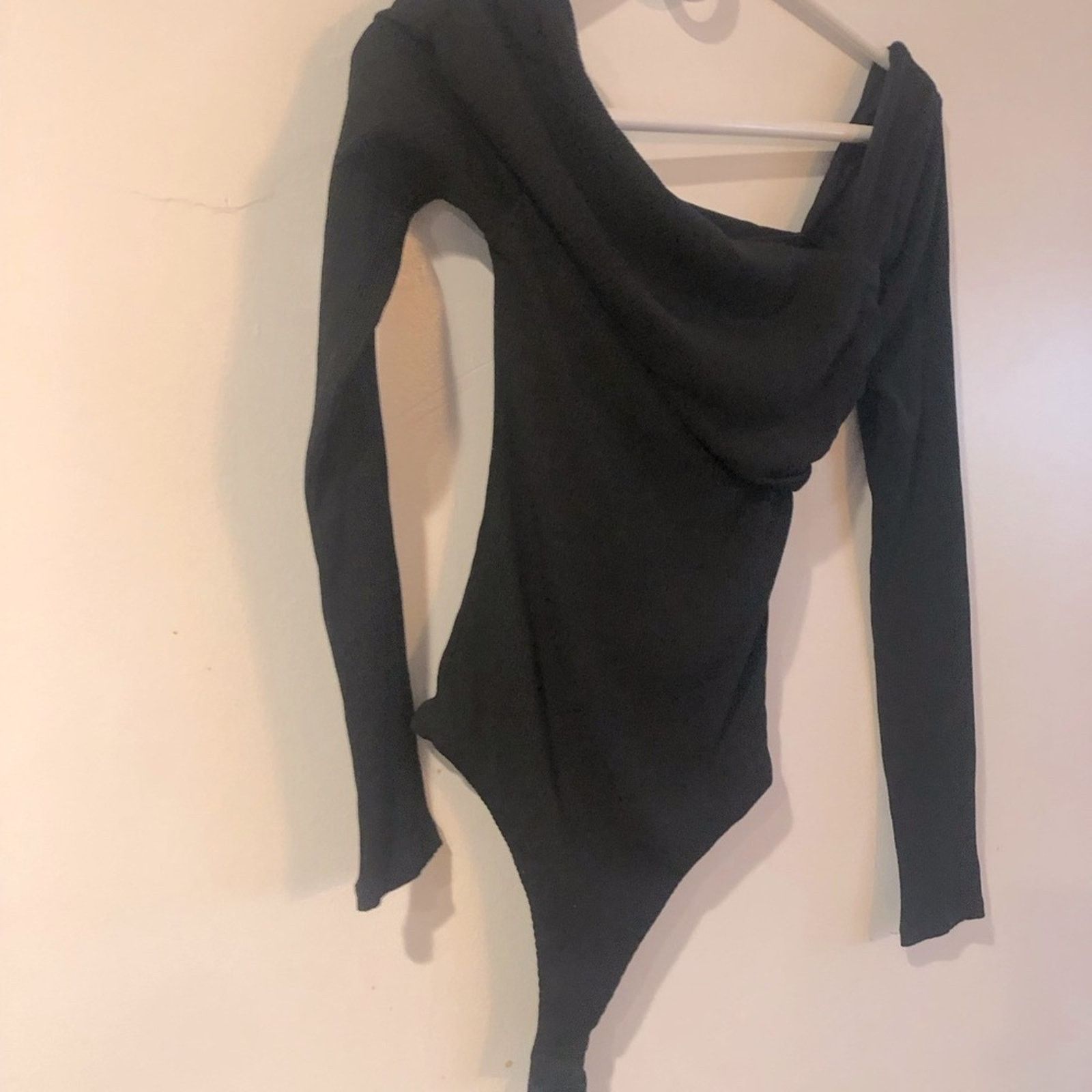 NBDN Nobrandedon Lovers and friends thing bodysuit drape shoulder. Size XXS / US 00 / IT 34 - 1 Thumbnail
