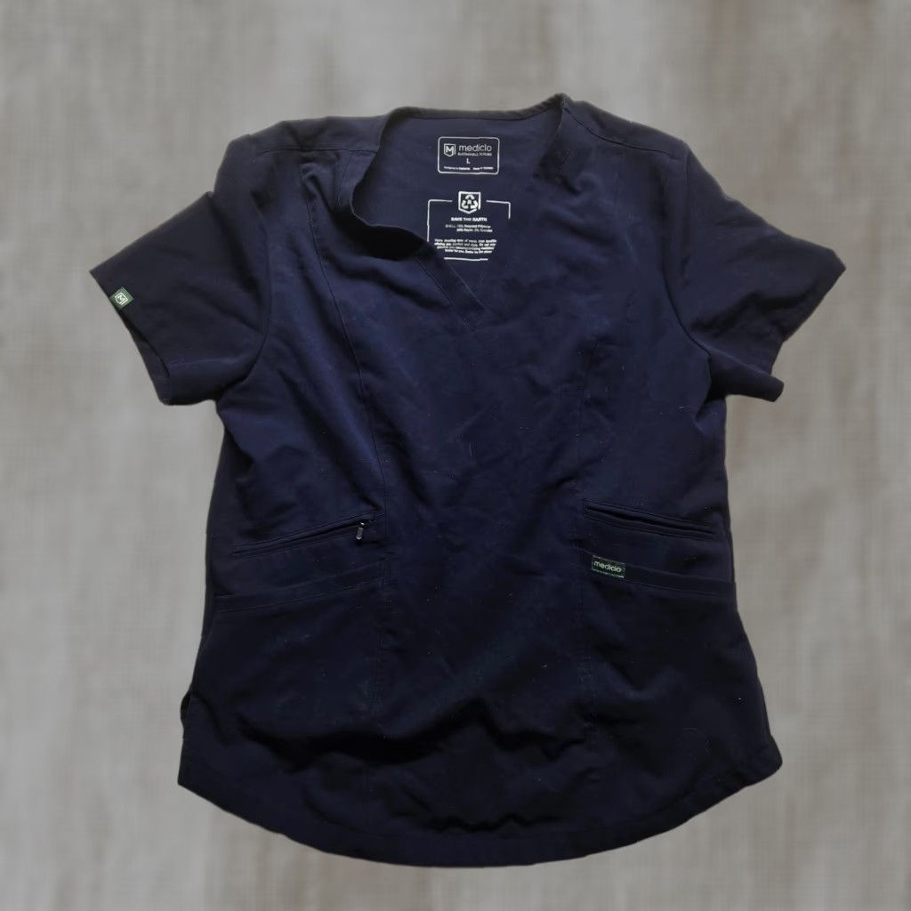 Vintage Mediclo Shirt Women L Blue Short Sleeve V Neck Pockets Adult Size L / US 10 / IT 46 - 1 Thumbnail