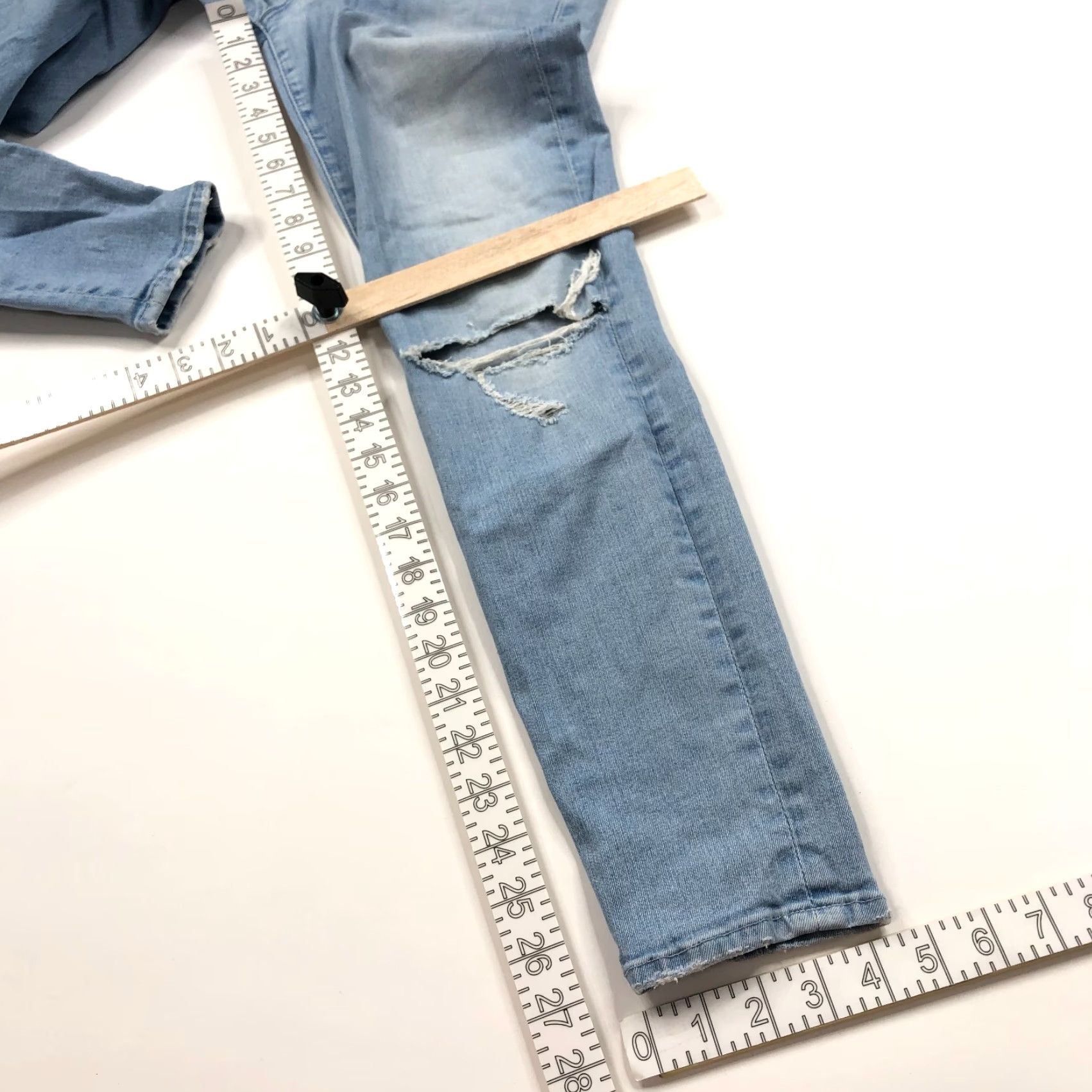 Frame FRAME Le High Skinny Crop 27 (Fits 28W 27L) Mid Rise Denim Jeans HRJ FRAME Jeans Distressed Cropped 5-Pocket Womens II Size 27" / US 4 / IT 40 - 4 Thumbnail
