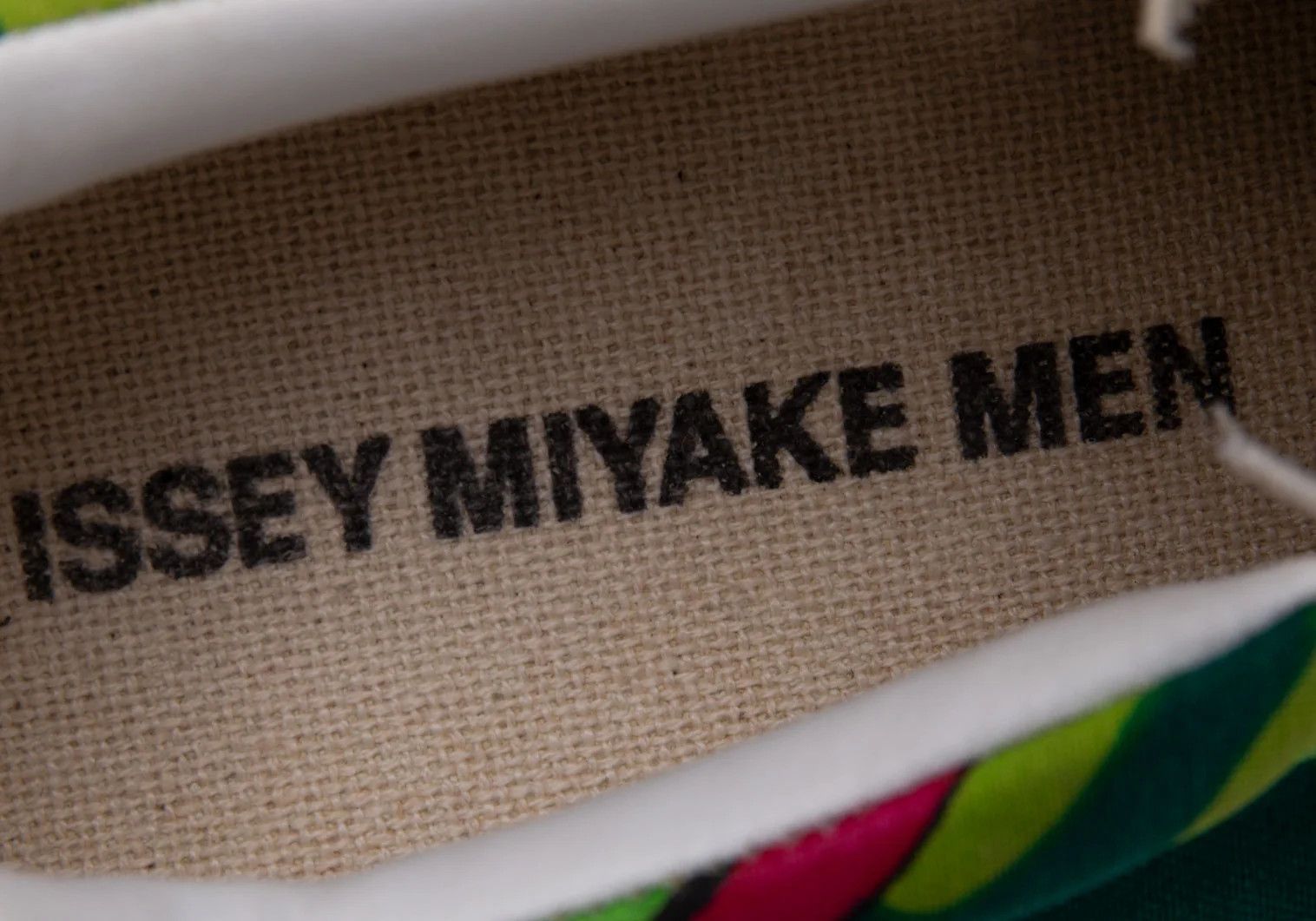 Issey Miyake Takashi Murakami Positional Mushroom Slip-Ons in Yellow Size US 9 / EU 42 - 19 Thumbnail