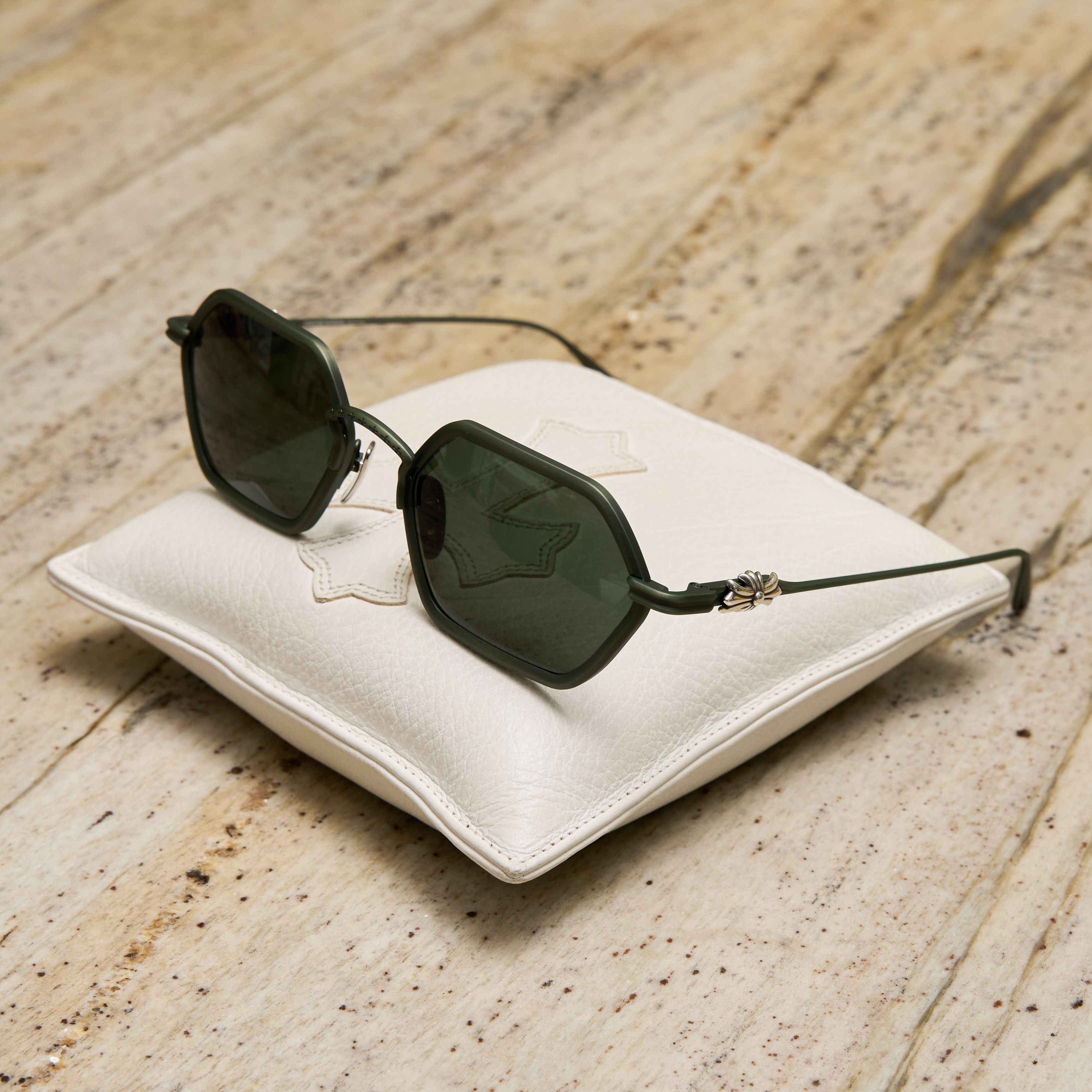 Chrome Hearts CHROME HEARTS DATASS BRUSHED DARK OLIVE Size ONE SIZE - 1 Thumbnail