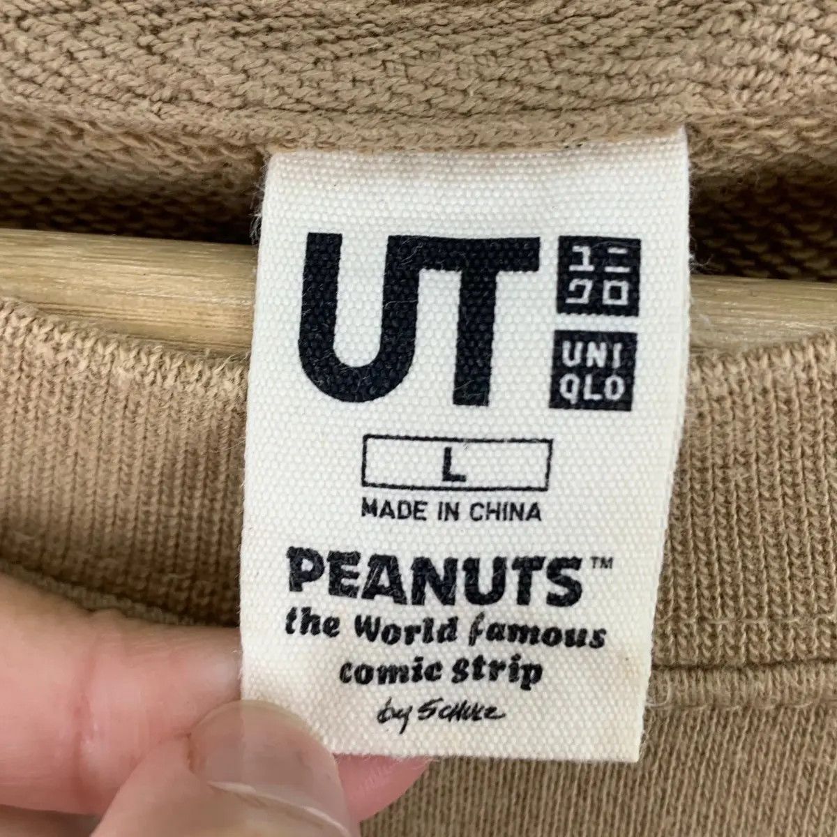 Uniqlo UNIQLO x SNOOPY PEANUTS Cheerful In Morning Oversize Size L / US 10 / IT 46 - 7 Thumbnail