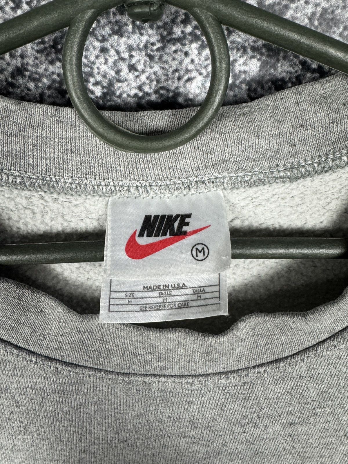 Nike Nike Town Vintage 90s Sweatshirt Big Logo Pullover Size M Size US M / EU 48-50 / 2 - 5 Thumbnail