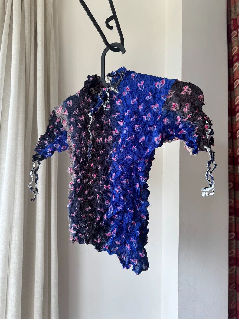 Issey Miyake issey miyake size:2 Tie-dyed gradient bubble top Size XXS / US 00 / IT 34 - 2 Thumbnail