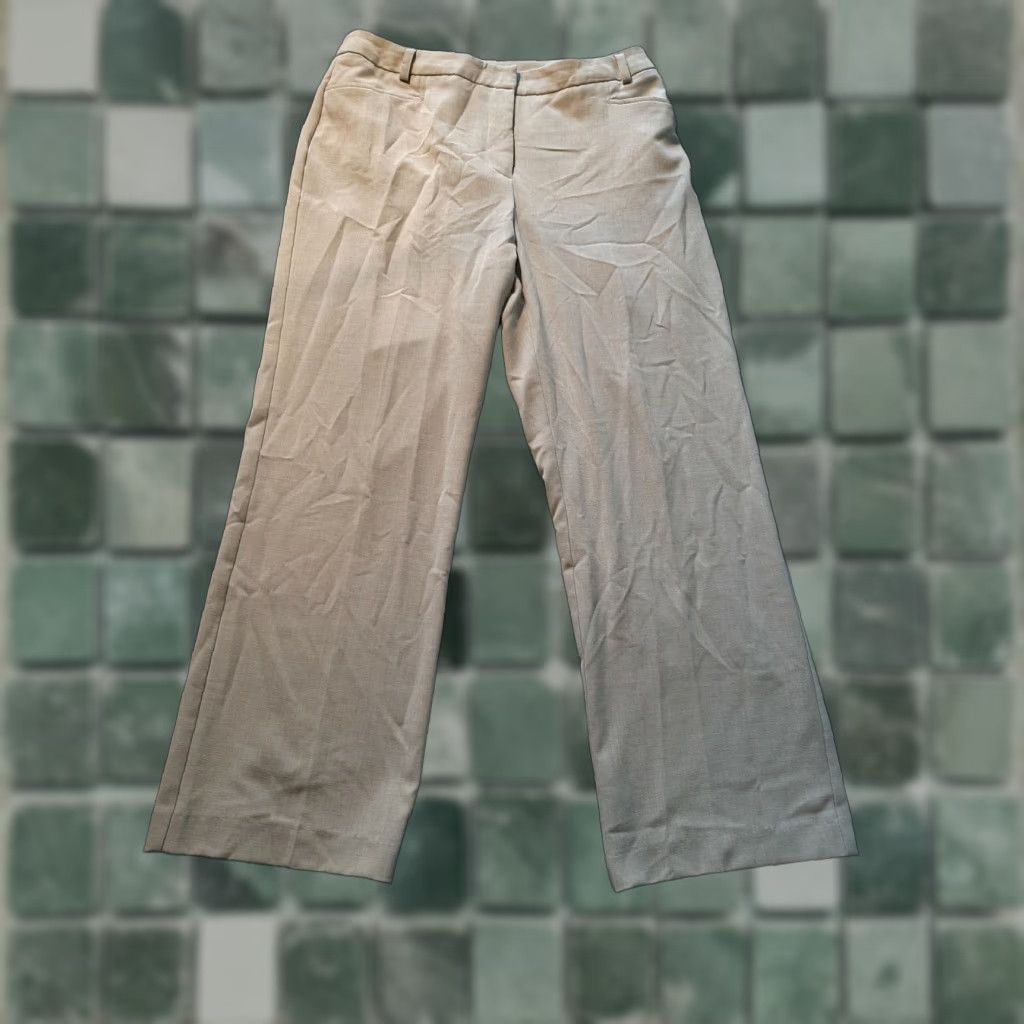 Jessica Simpson Jessica Simpson Womens Size 10 Beige Jeans Straight Crop Cotton Blend 26in Inseam Beige Pants Regular Button Mens? Size 32" / US 10 / IT 46 - 1 Thumbnail
