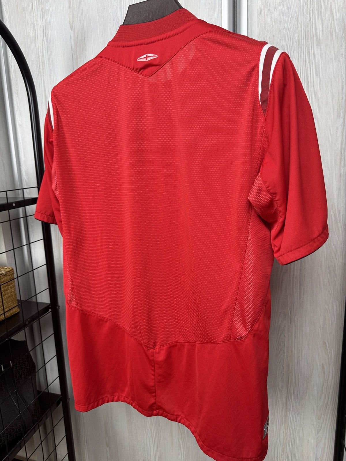 Umbro Umbro England 2004 2006 away soccer jersey football shirt Size US L / EU 52-54 / 3 - 8 Thumbnail