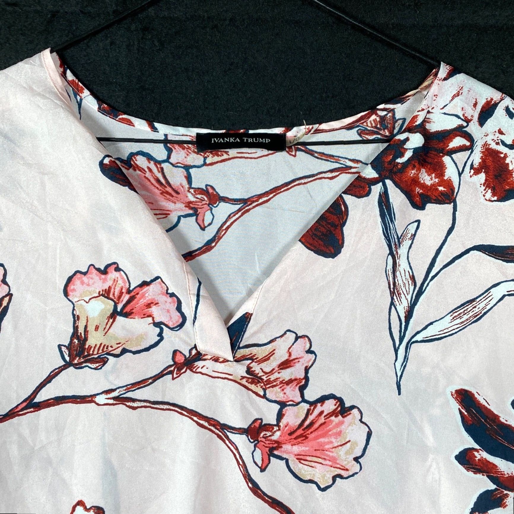 Pinko Ivanka Trump Blouse Pink Multi Floral V-Neck Short Sleeve Sheer Large Shirt Women Size L / US 10 / IT 46 - 2 Thumbnail