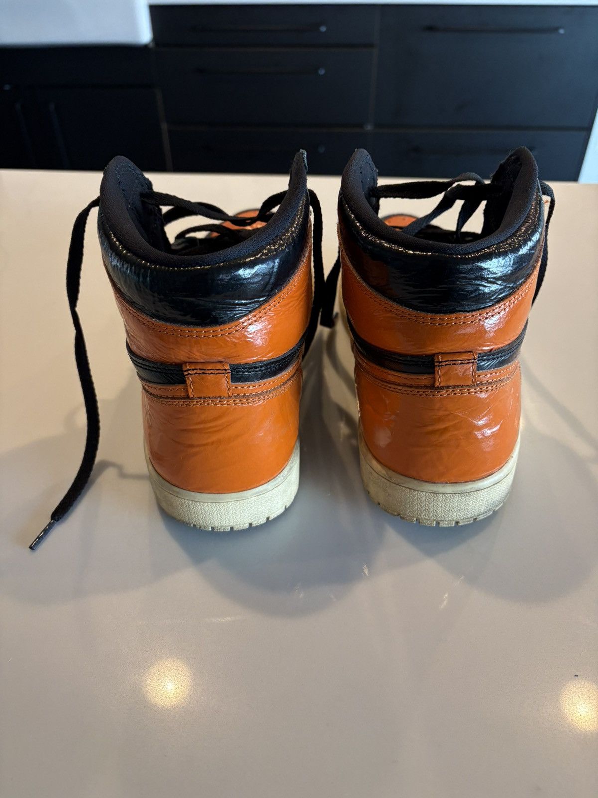 Jordan Brand × Nike Shattered backboard Retro Jordan 1 Size US 10 / EU 43 - 4 Thumbnail
