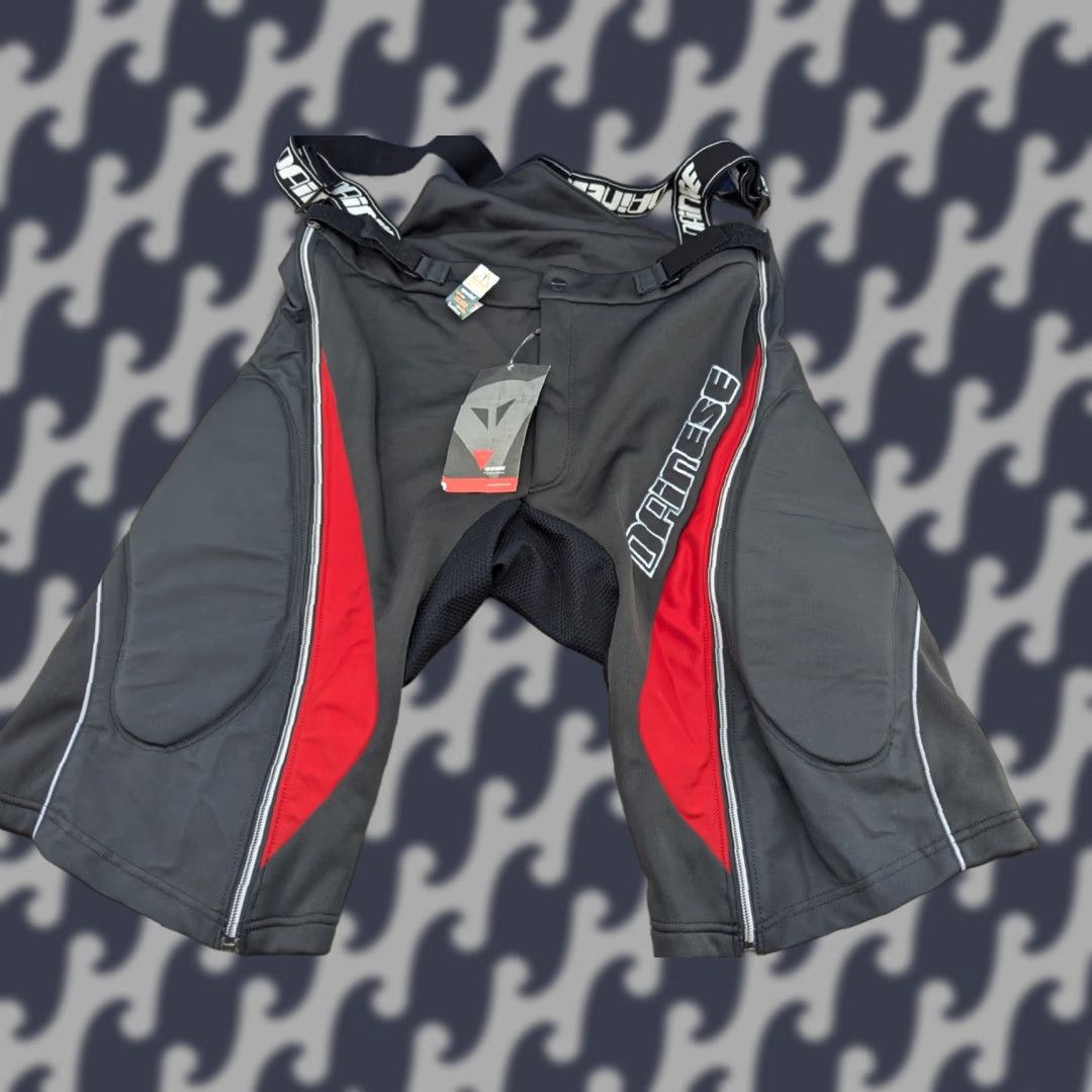 Dainese Dainese Ski Shorts Mens XL Suspenders Outdoor Winter Side Leg Protection Athletic Black Polyester Quick Dry N/A Size US 36 / EU 52 - 1 Thumbnail