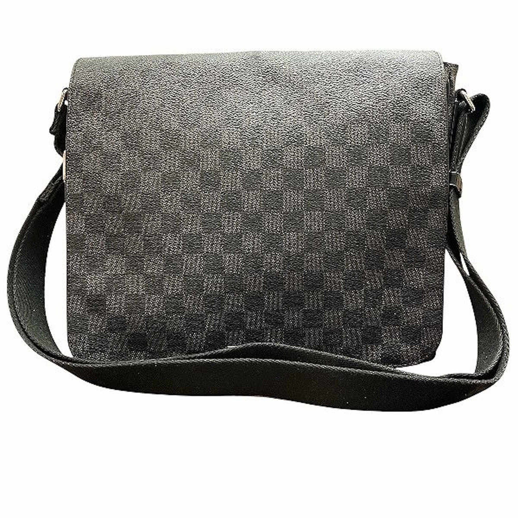 Louis Vuitton Louis Vuitton District MM Shoulder Bag, Damier Graphite Leather, N41272 Size ONE SIZE - 1 Thumbnail