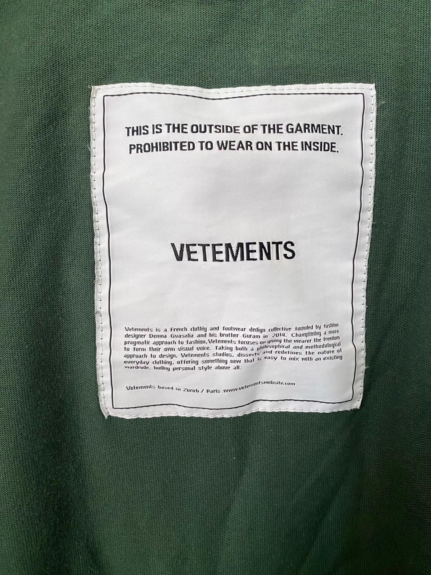 Vetements Vetements Logo Patch Long Sleeve Sweatshirt Size US S / EU 44-46 / 1 - 4 Thumbnail