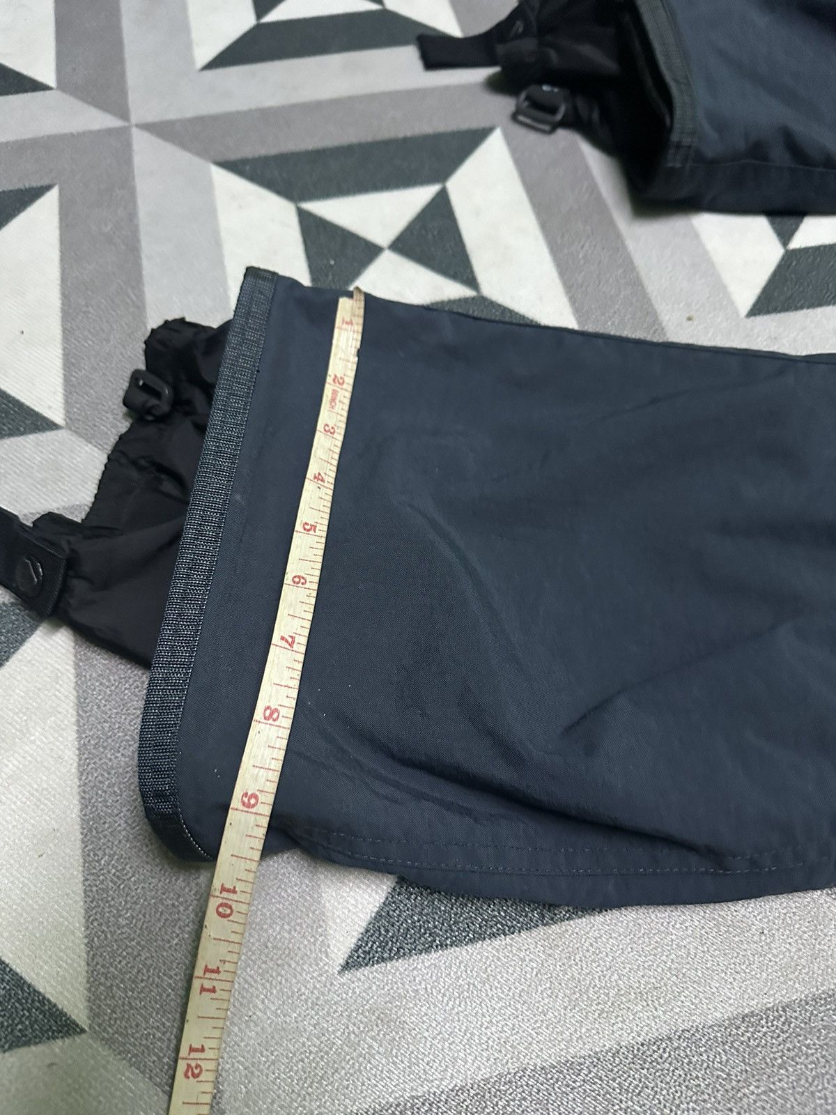 Nike ACG Nike ACG PANTS ski Size 28" / US 6 / IT 42 - 13 Thumbnail