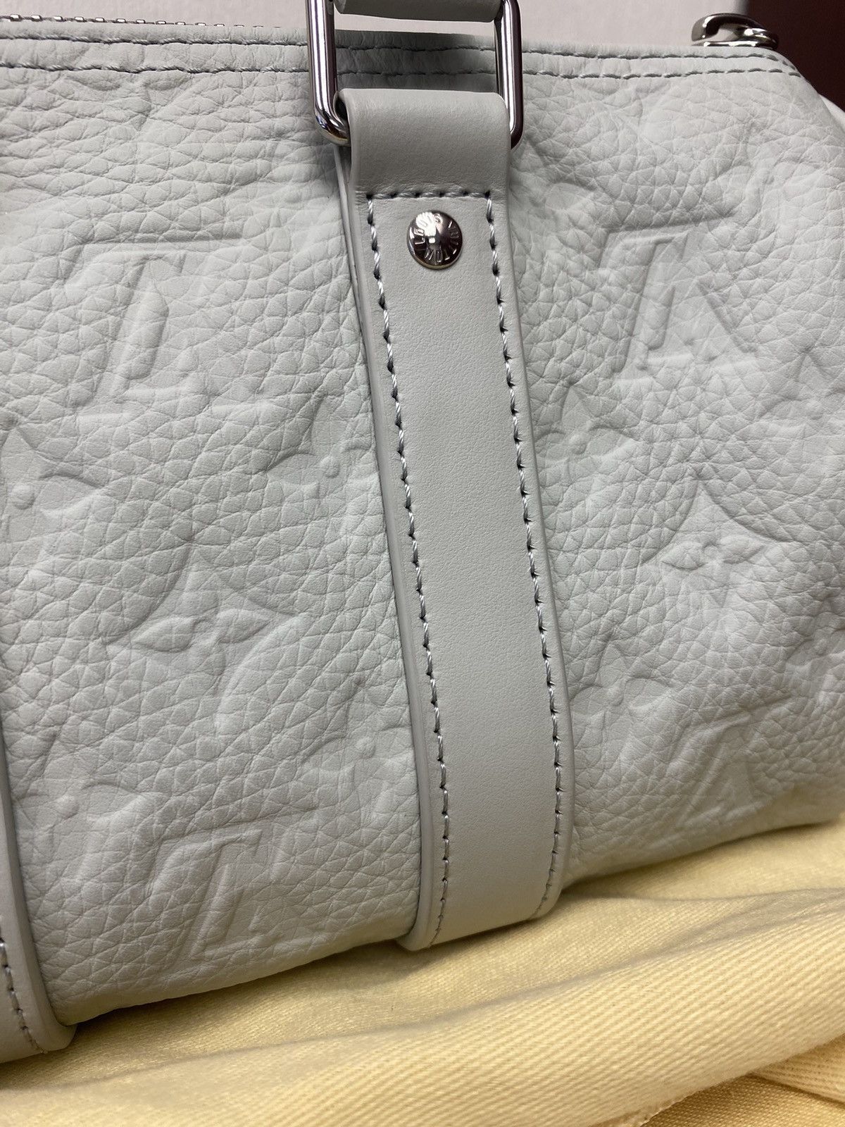 Louis Vuitton Louis Vuitton mineral grey Monogram leather keepall 25 Size ONE SIZE - 7 Thumbnail