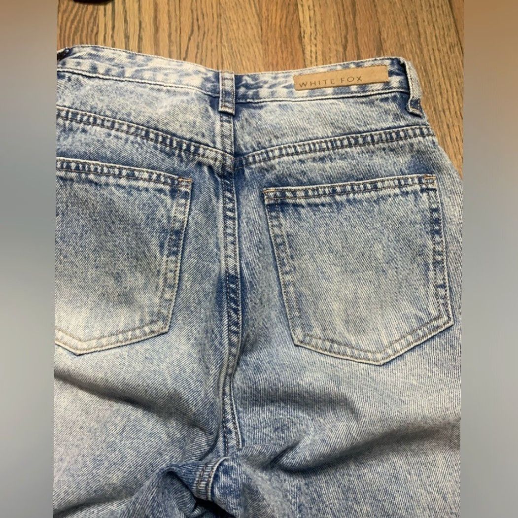 Vintage White Fox Boutique Jeans XS Women Maternity Blue Jeans XS White Fox Jeans Womens XS Blue Maternity stain butt (avoid N/A) Size 26" / US 2 / IT 38 - 7 Thumbnail