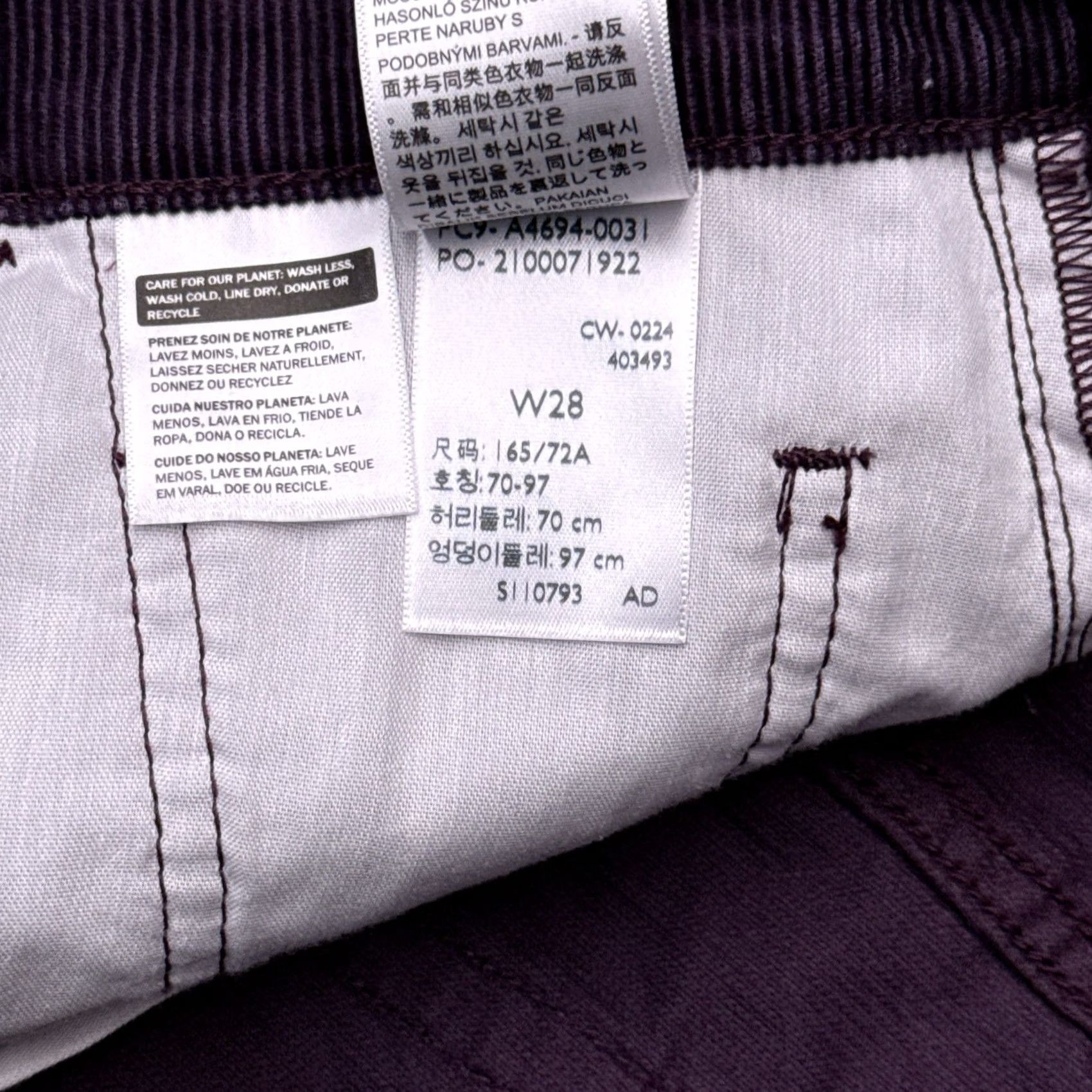 Levi's Levi's Skirt Womens 28 Corduroy Mid Mini Burgundy Logo Pockets Button Short Regular Rise Mid City Vintage No Size 28" / US 6 / IT 42 - 7 Thumbnail