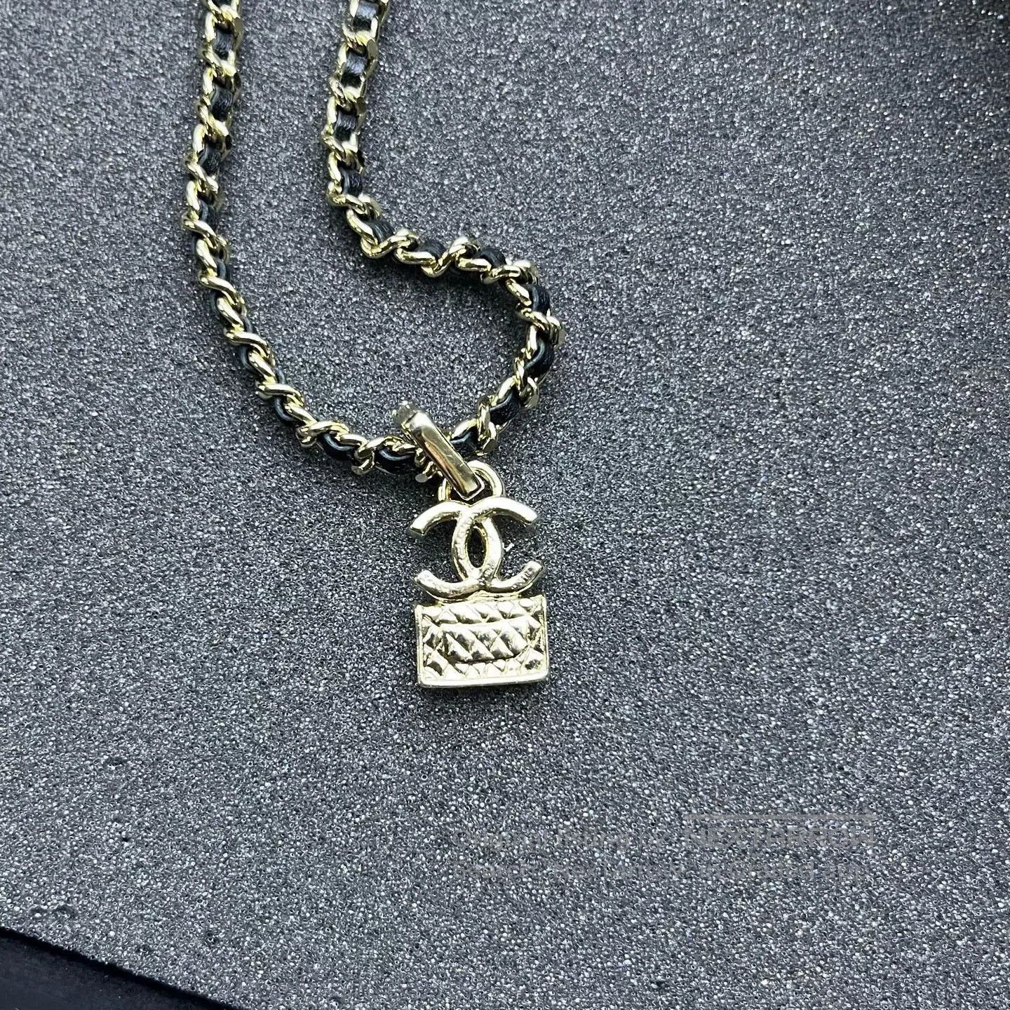 Chanel Chanel Gold Double C Bag Pendant Necklace. Size ONE SIZE - 2 Thumbnail