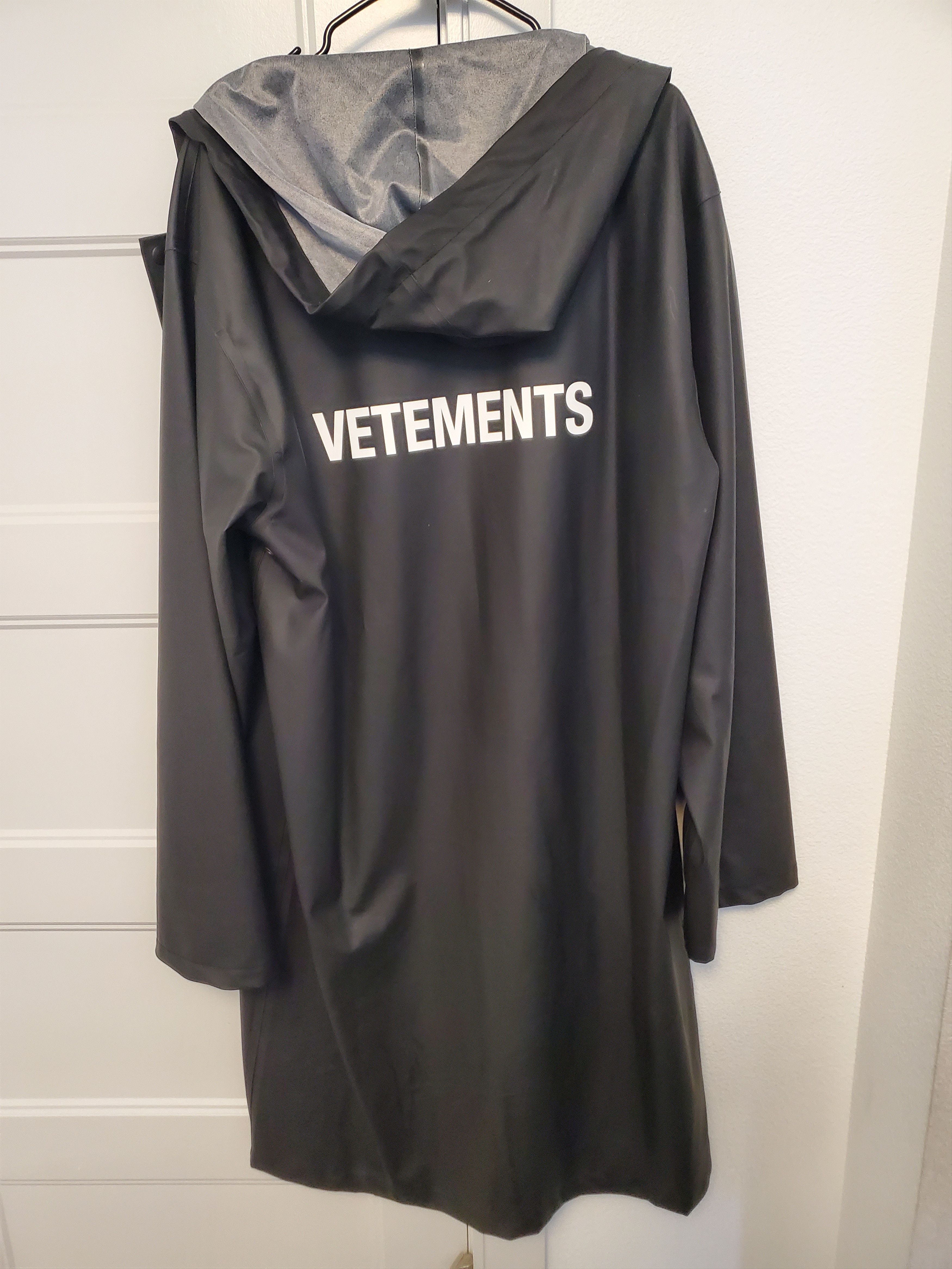 Vetements Vetements Raincoat | Grailed