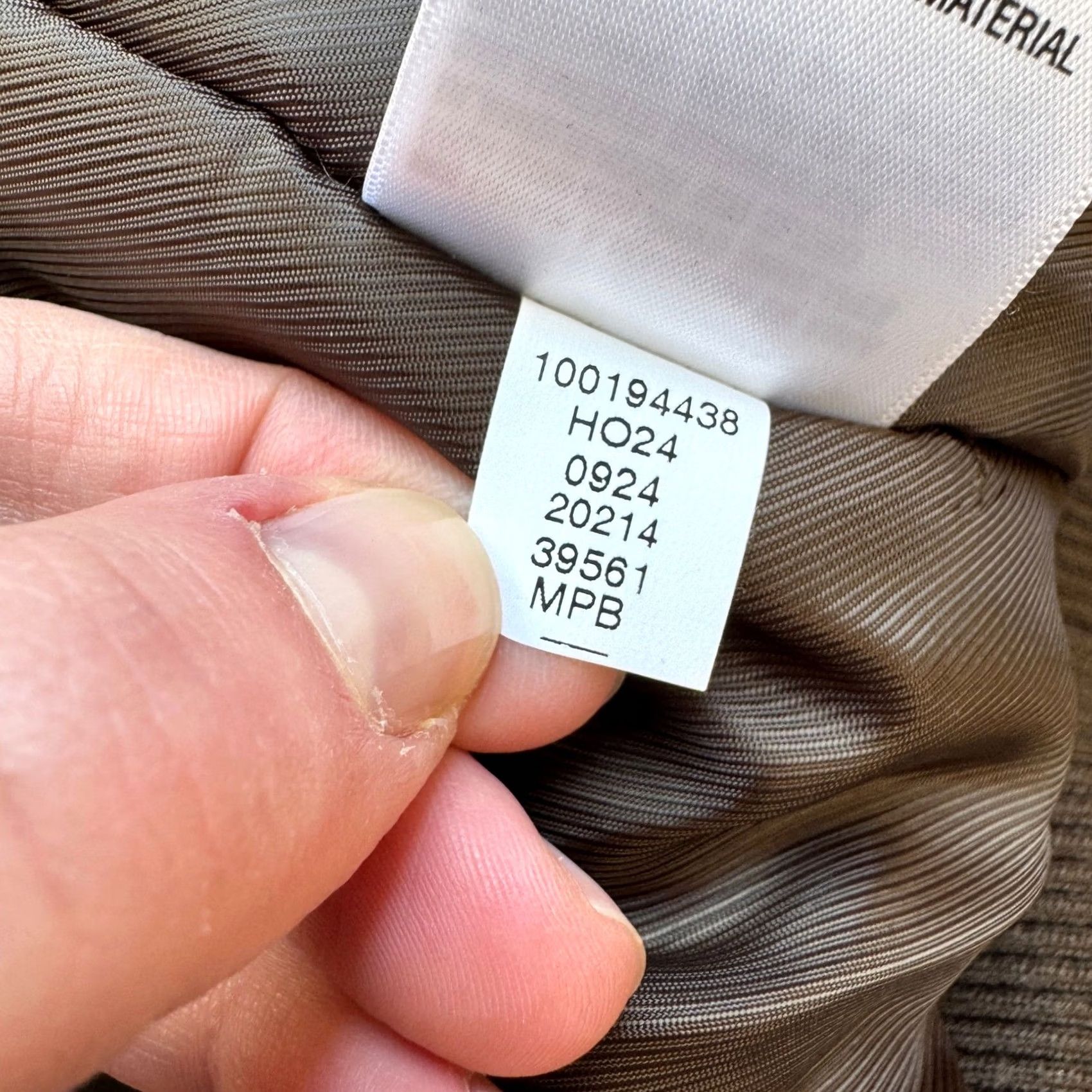 Vintage VINTAGE? No. Size US XL / EU 56 / 4 - 6 Thumbnail