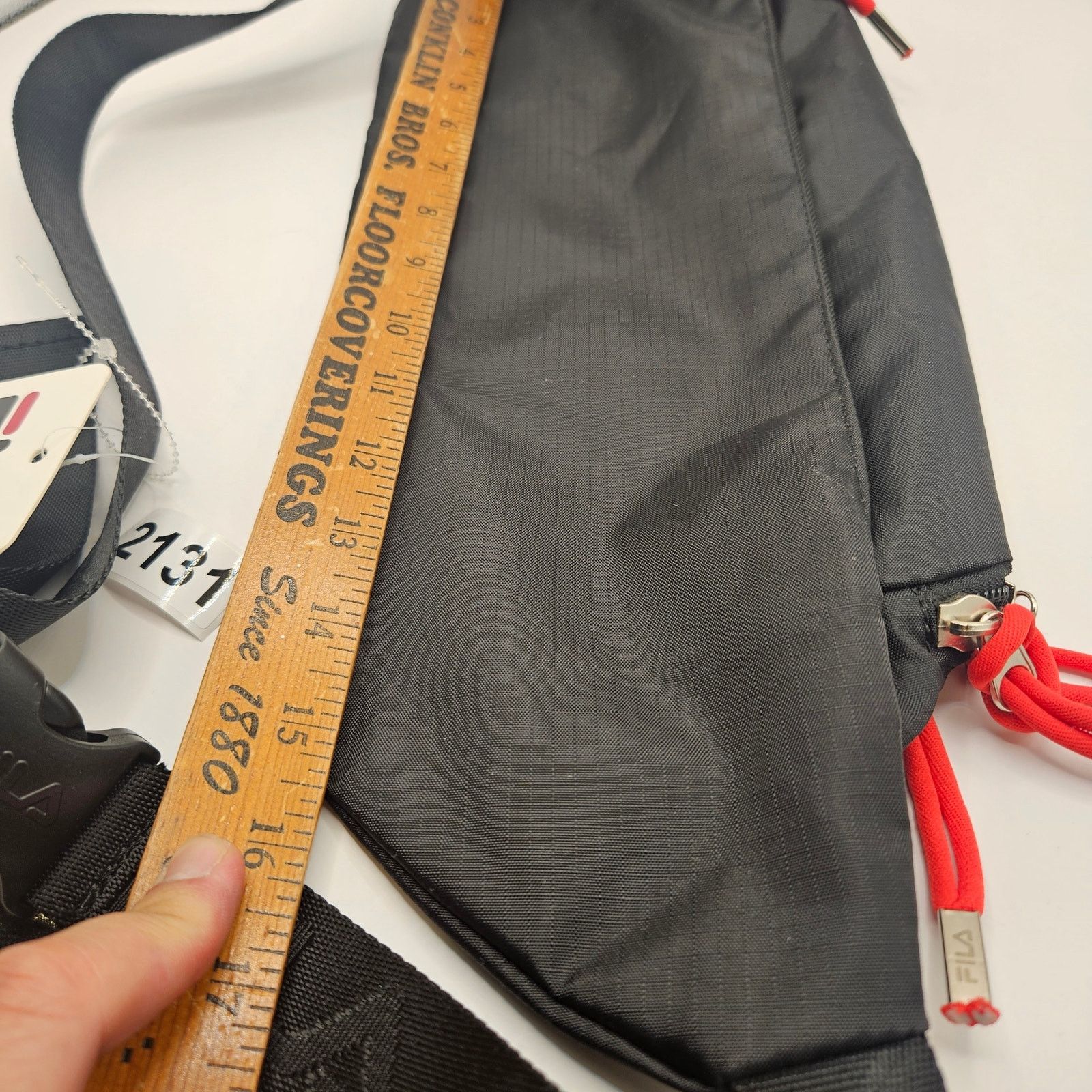 Fila FILA XLFANNY PACK FL-FP-180 BLACK WAIST/CHEST BAG NWT Size ONE SIZE - 5 Thumbnail