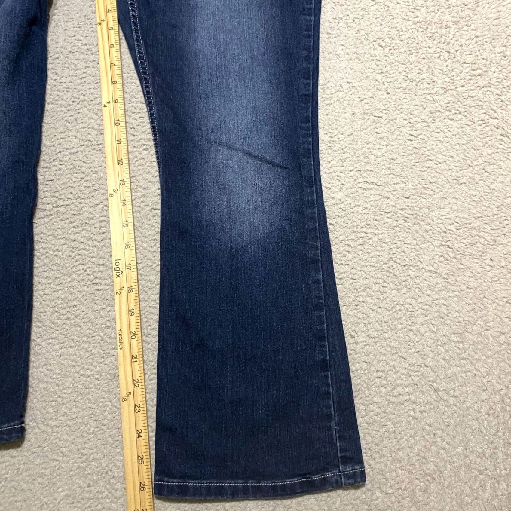 Apt. 9 Apt. 9 Womens Jeans Blue Denim Bootcut Mid Rise 14 Regular 31in Inseam 26in 5-Pocket Solid Denim Size 36" / US 14 / IT 50 - 5 Thumbnail