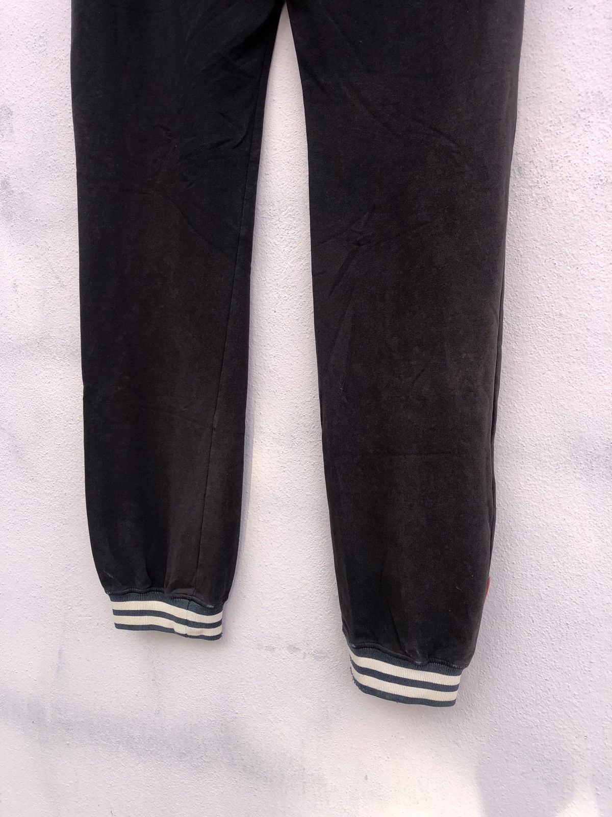 Prada Prada Sweatpants Zipper Rubber Tags Size US 32 / EU 48 - 7 Thumbnail